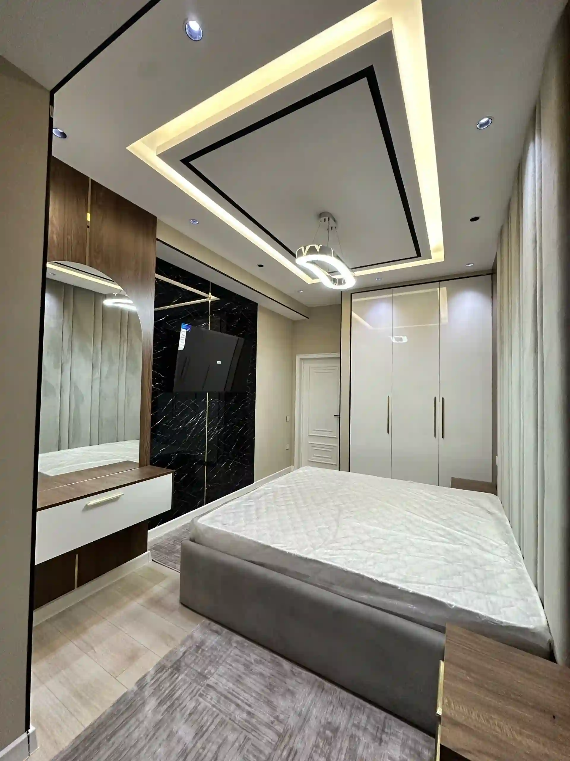 3-к квартира, 4 этаж, 94 м², шоҳмансур