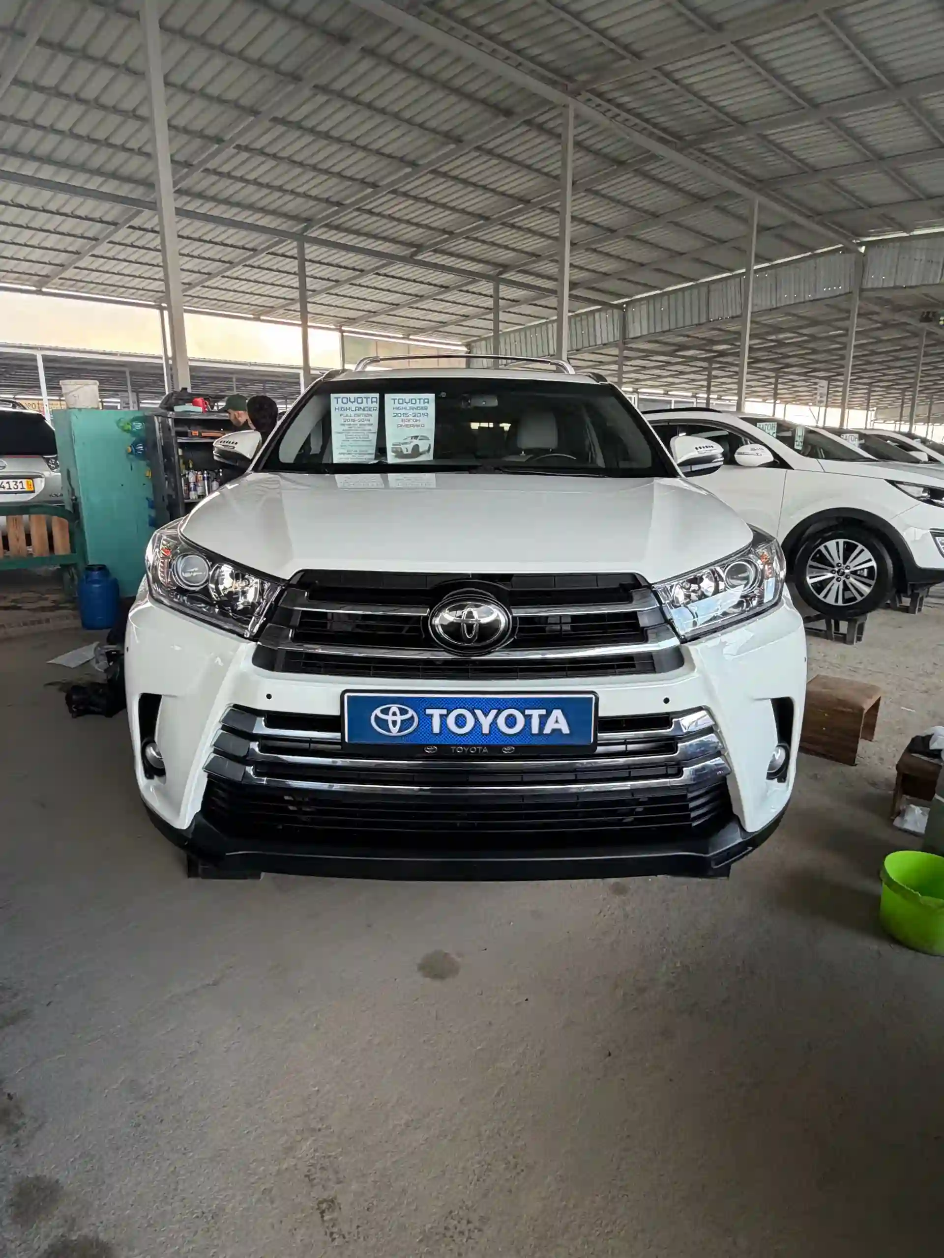 Toyota Highlander 2016
