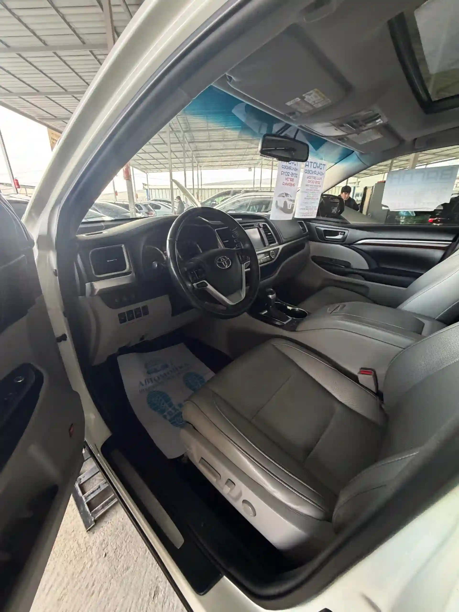 Toyota Highlander 2016