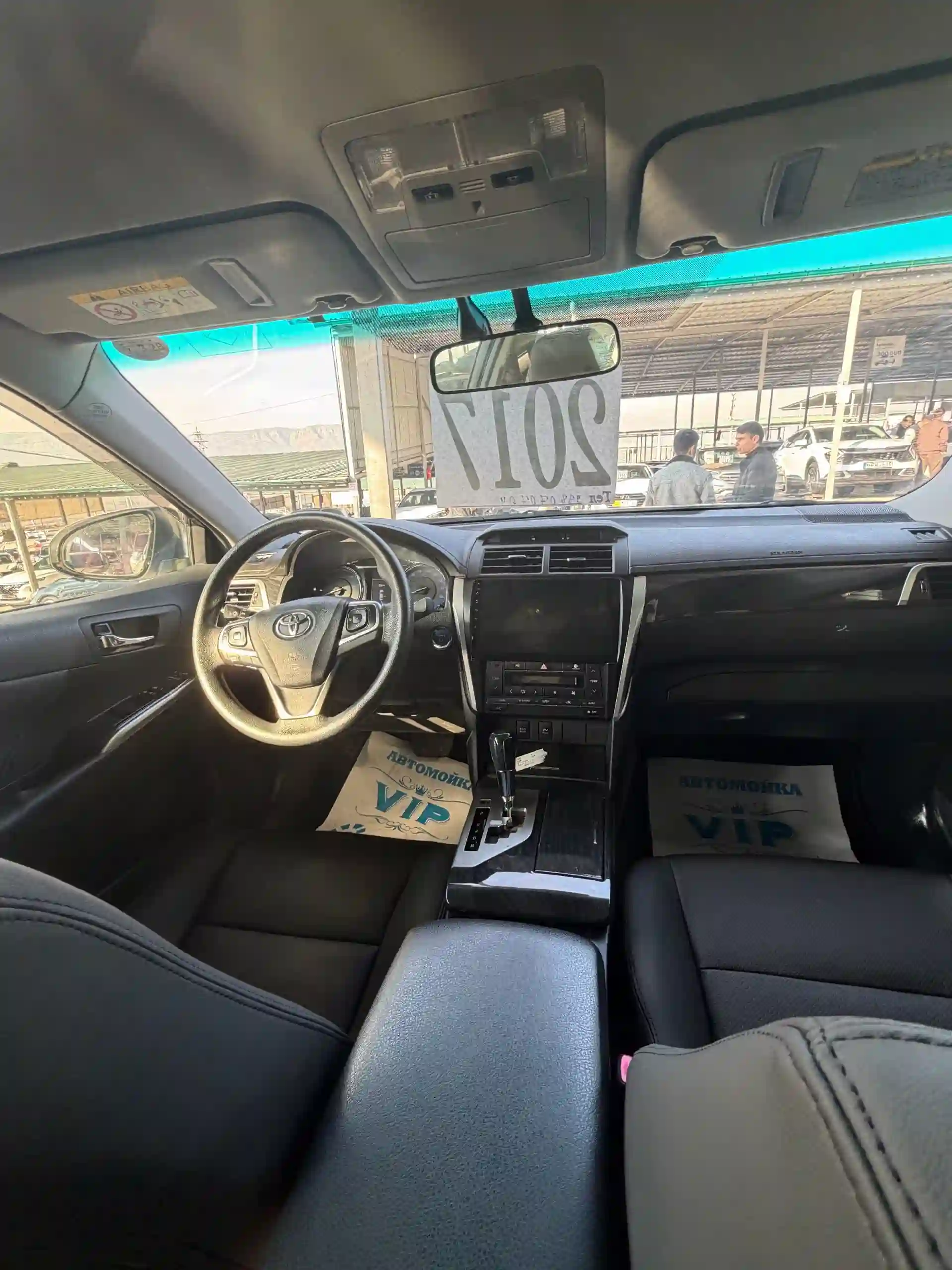 Toyota Camry 2017