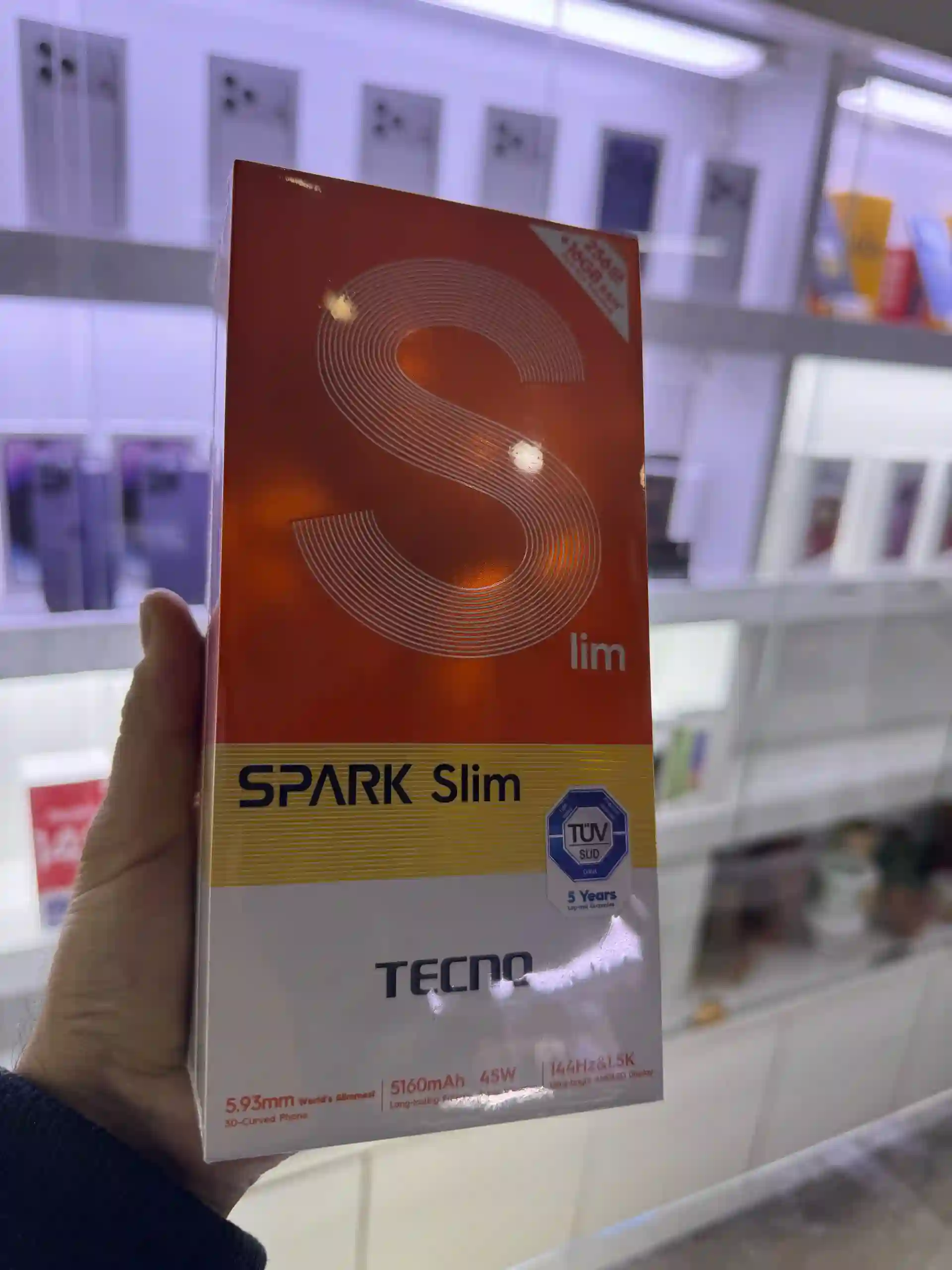 Tecno Spark Slim