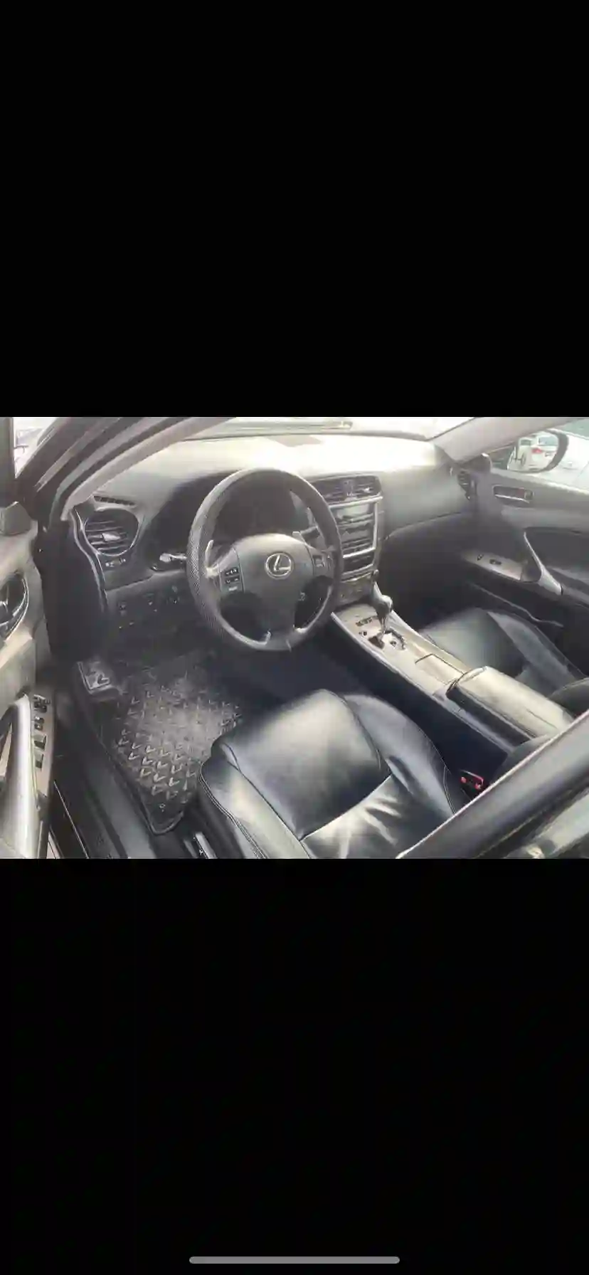 Lexus Is series 2010