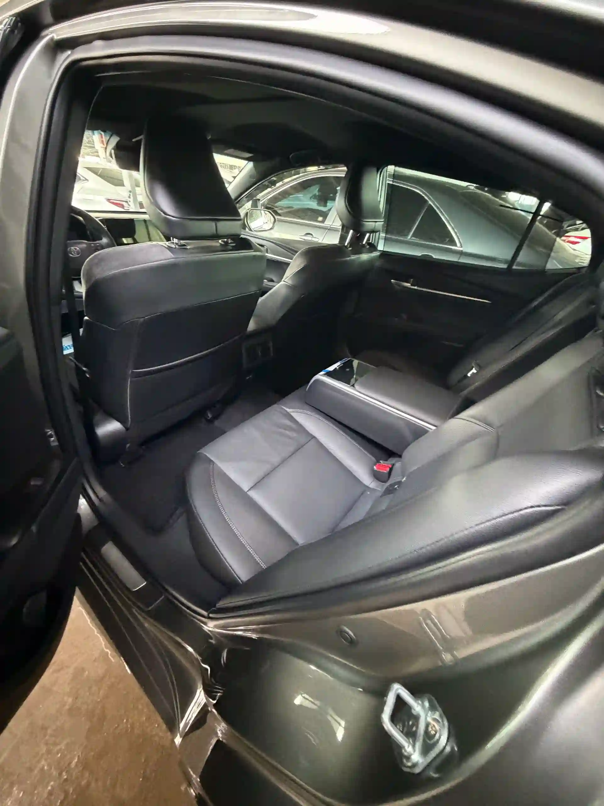 Toyota Camry 2025