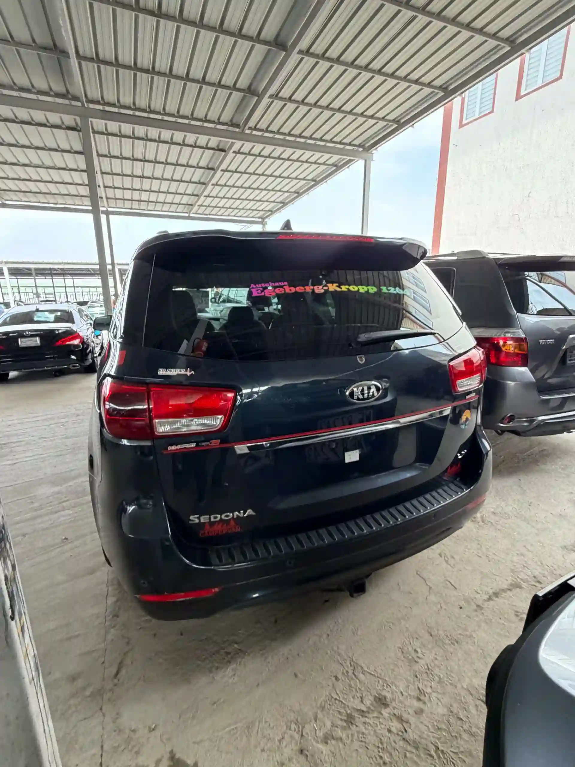 Kia Sedona 2016
