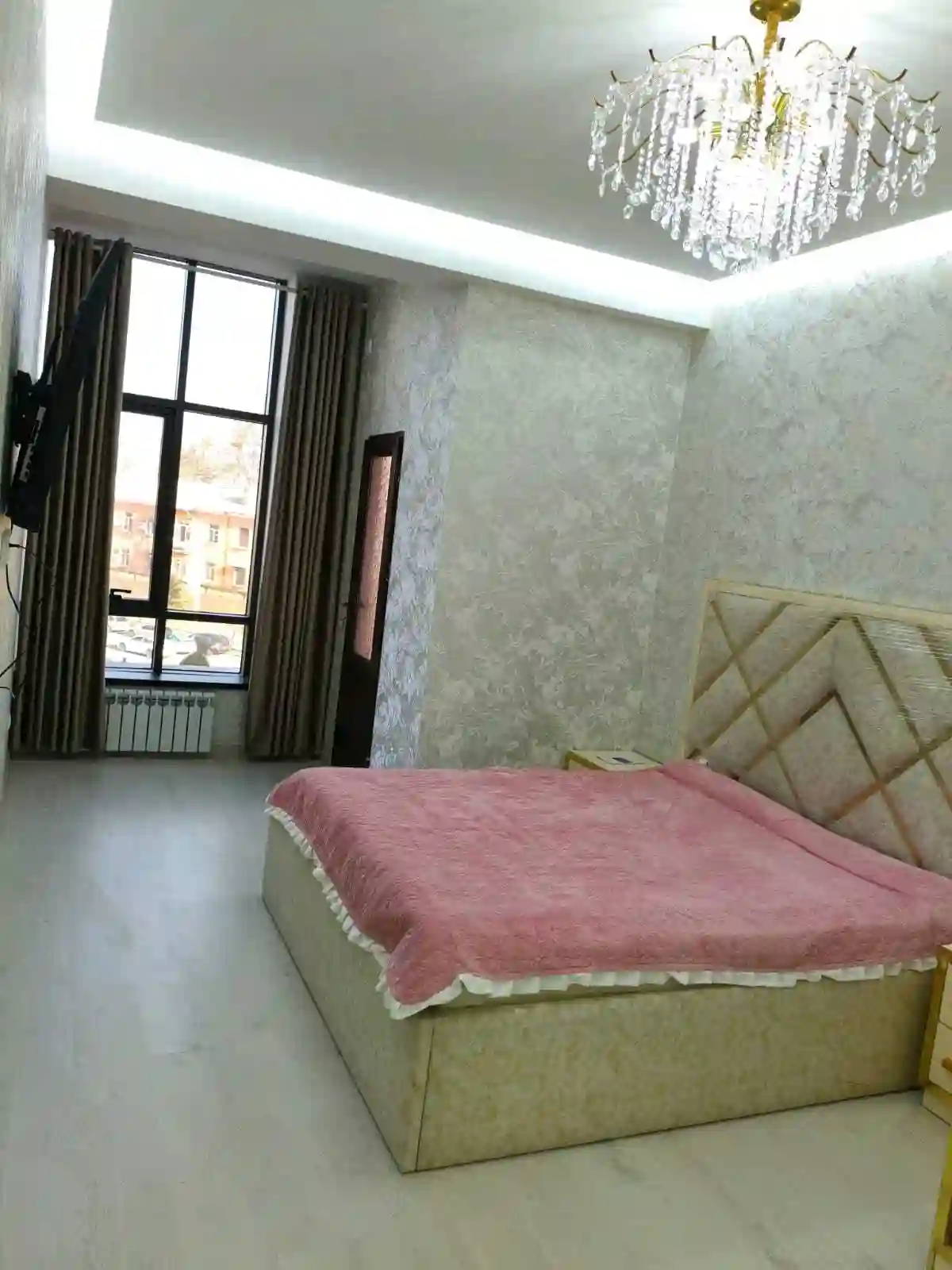 2-к квартира, 3 этаж, 60 м², Ашан. И. Сомони
