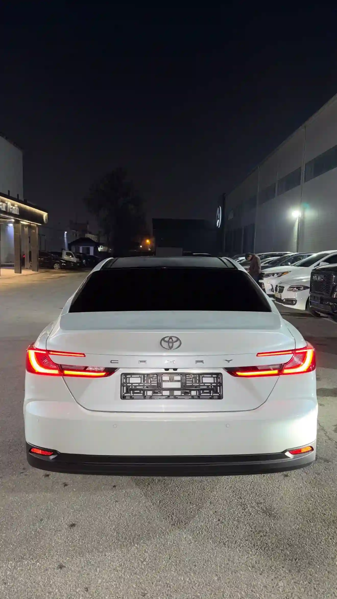 Toyota Camry 2025