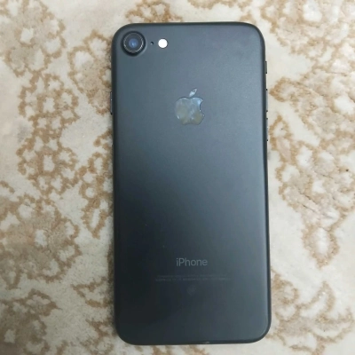 Apple iPhone 7 32 gb