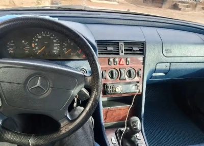 Mercedes-benz C class 1995