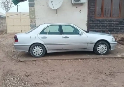 Mercedes-benz C class 1995