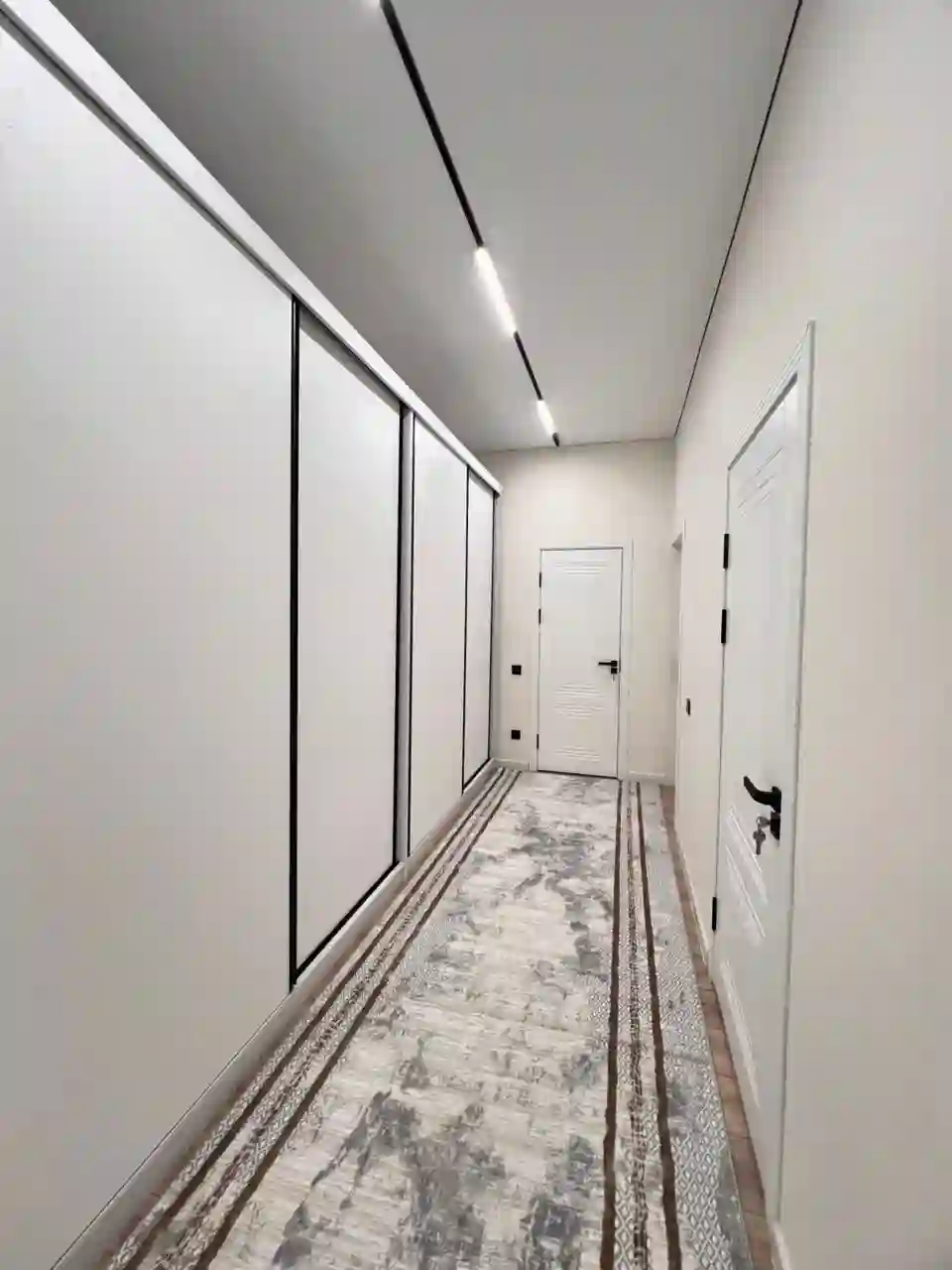 3-к квартира, 8 этаж, 104 м², сино