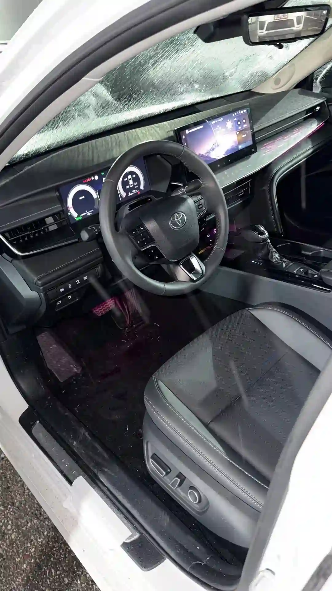 Toyota Camry 2025