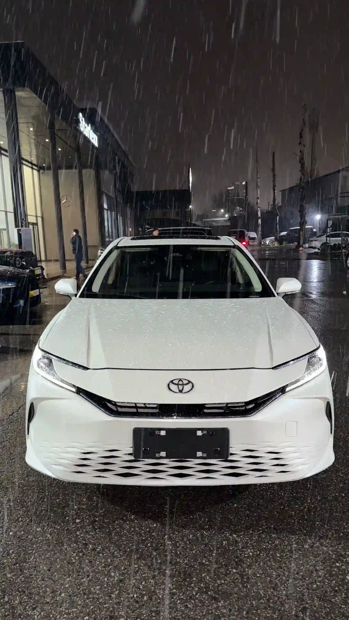 Toyota Camry 2025
