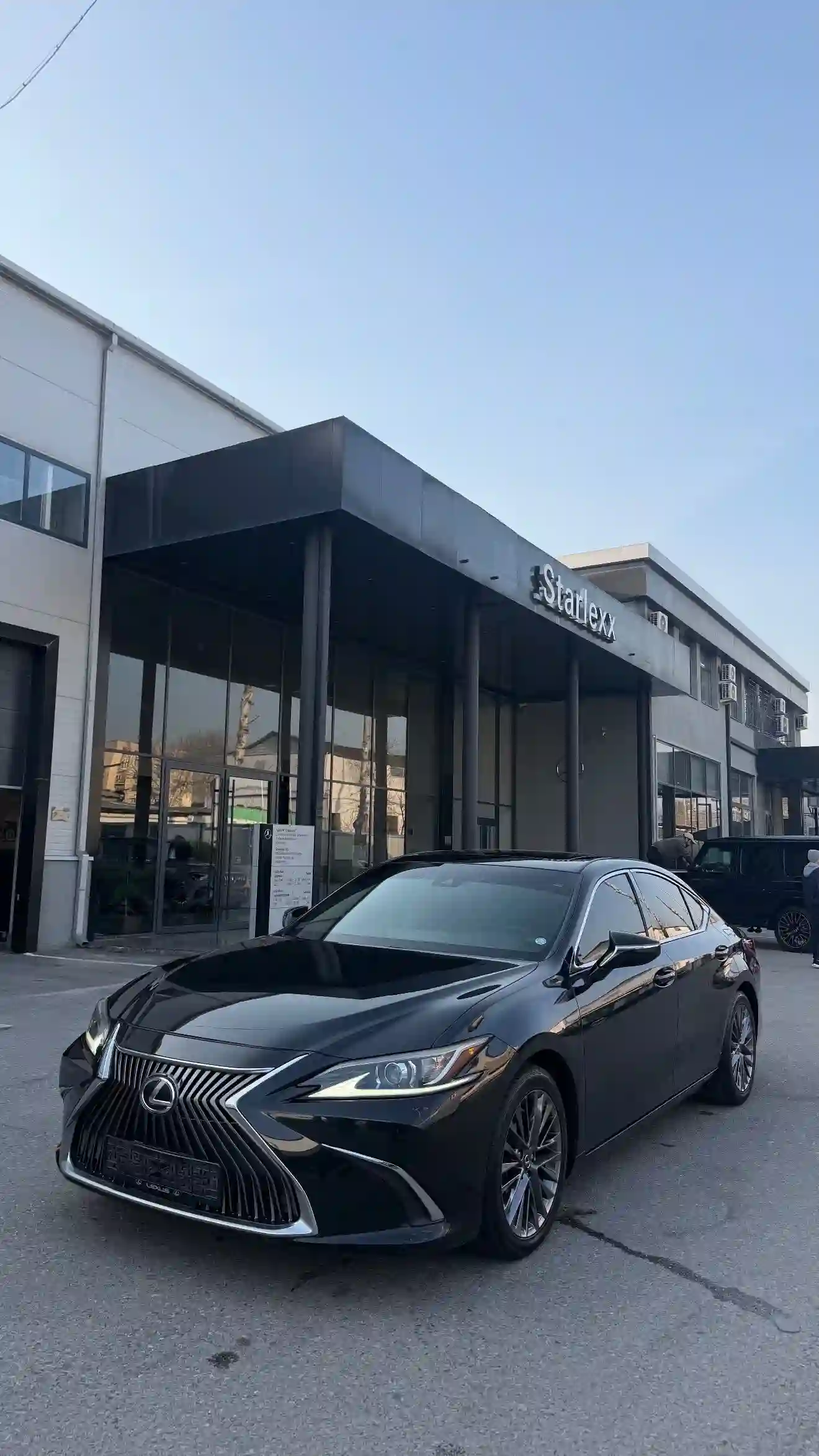 Lexus Es series 2019