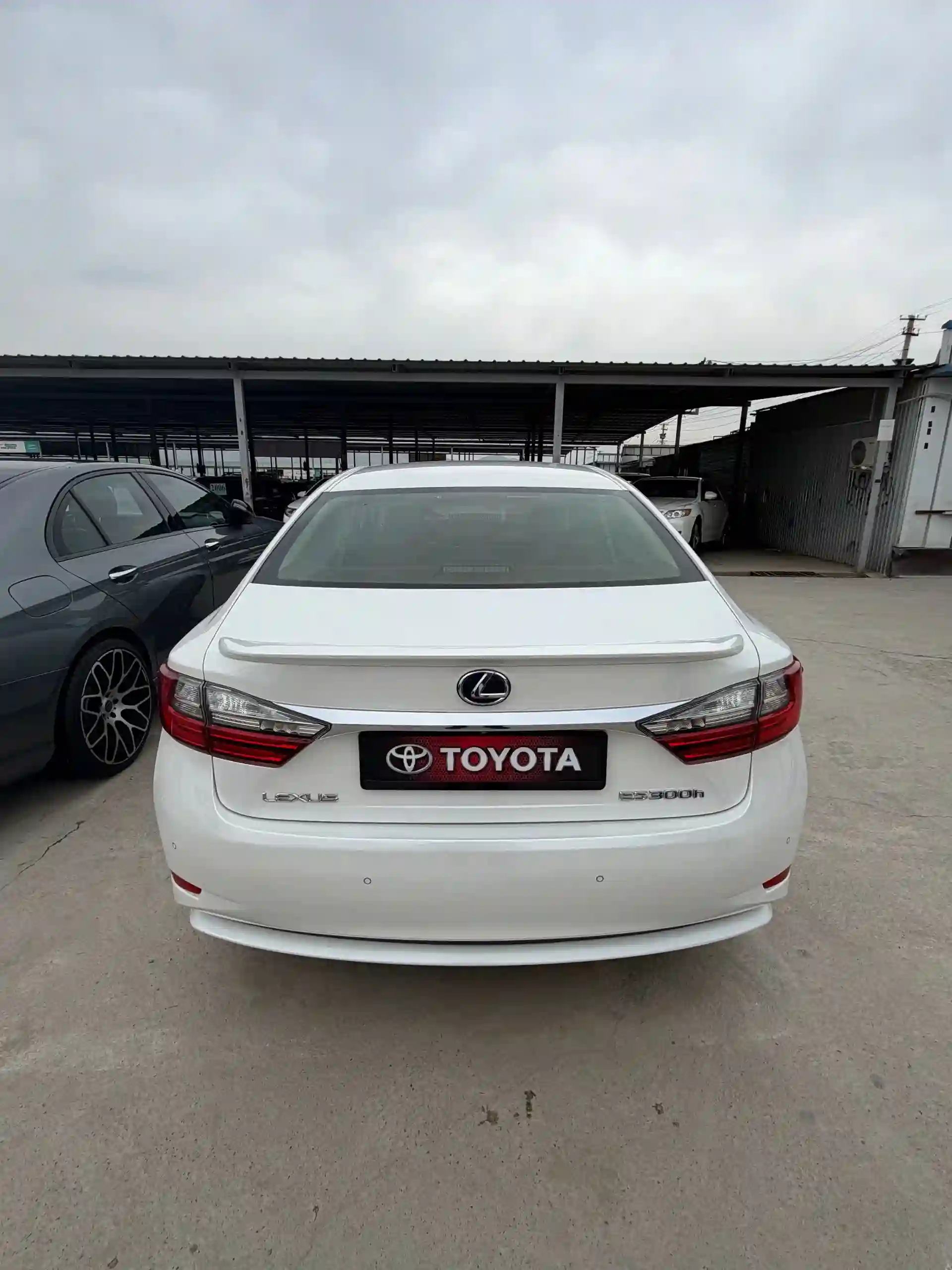 Lexus Es series 2015