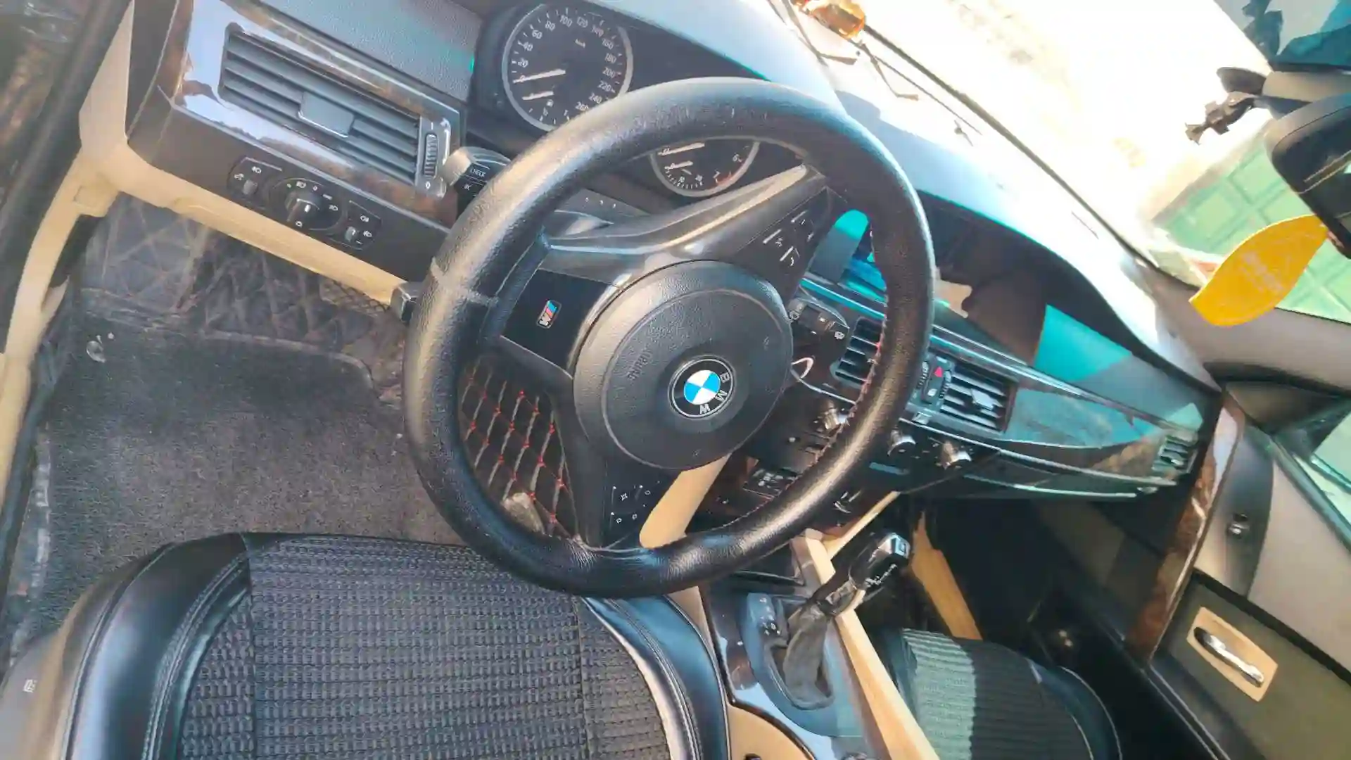 BMW M5 2005
