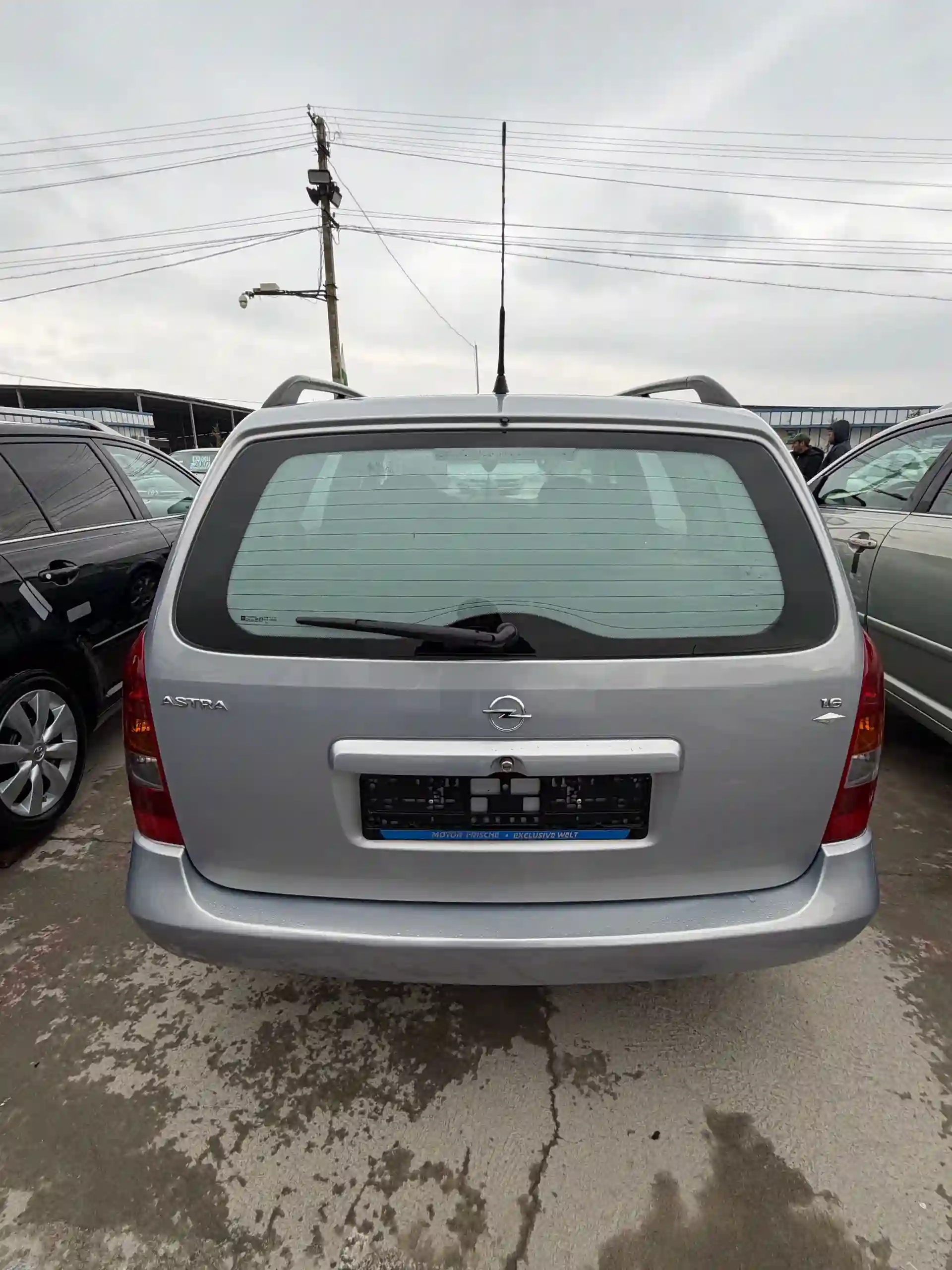 Opel Astra j 2003