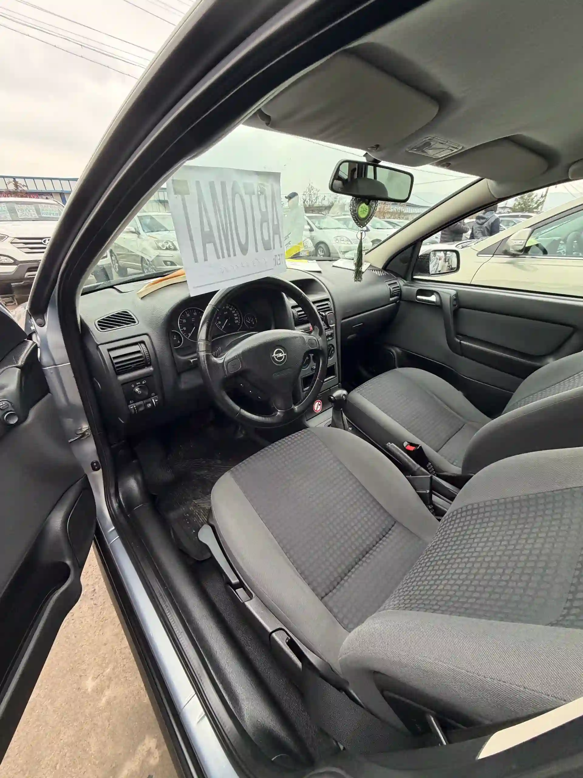 Opel Astra j 2003