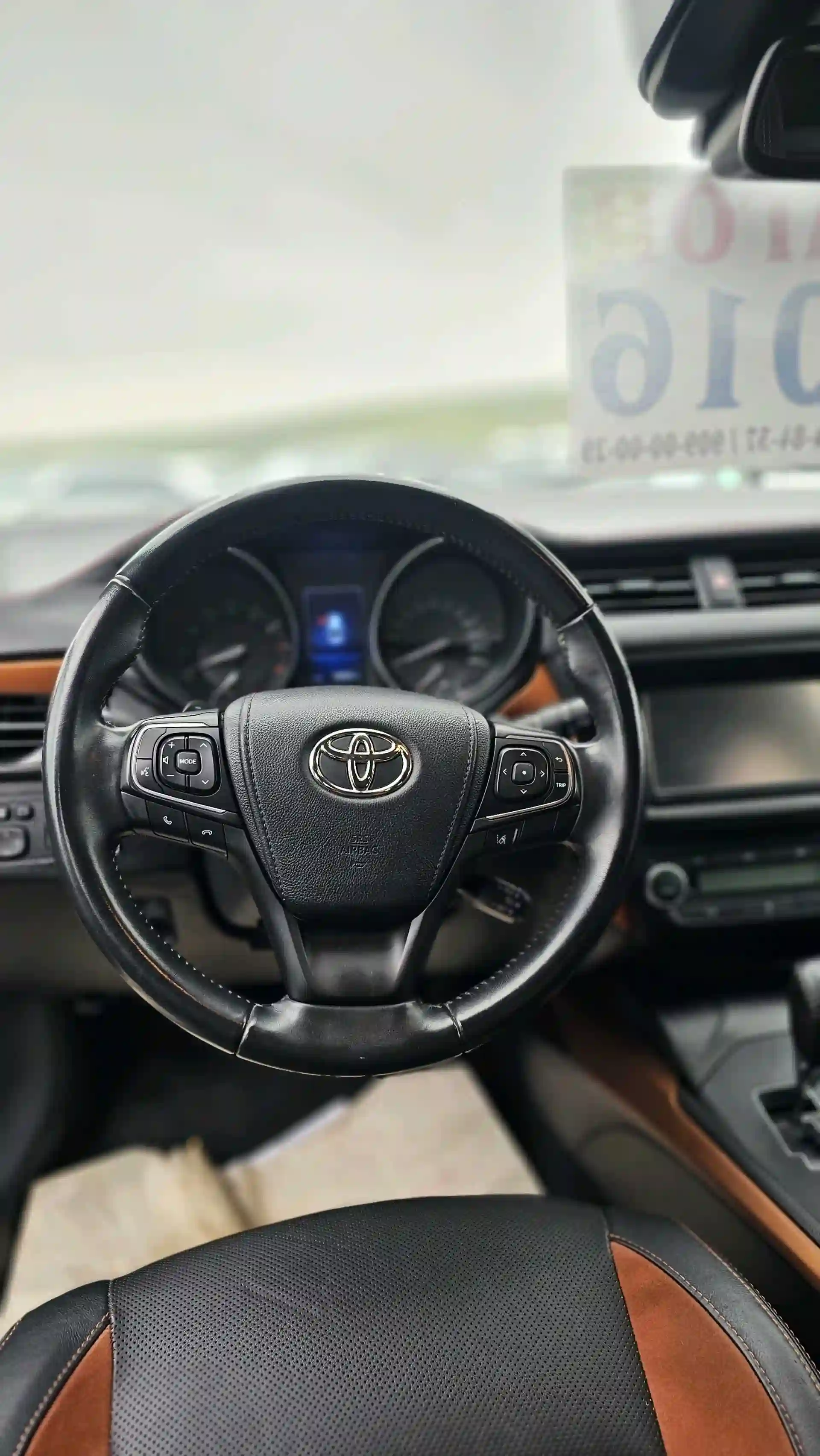 Toyota Avensis 2016