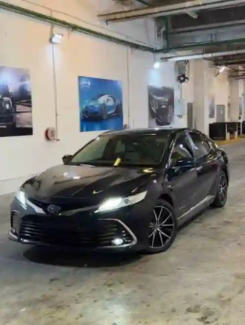Toyota Camry 2021