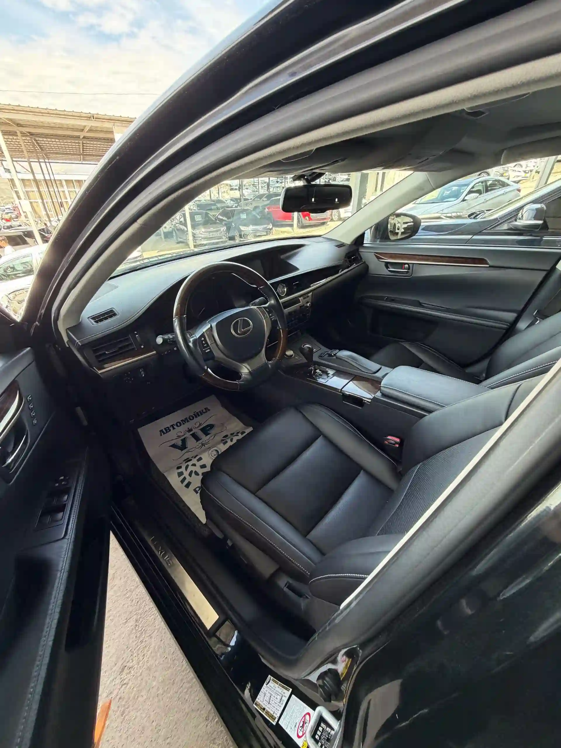 Lexus Es series 2015
