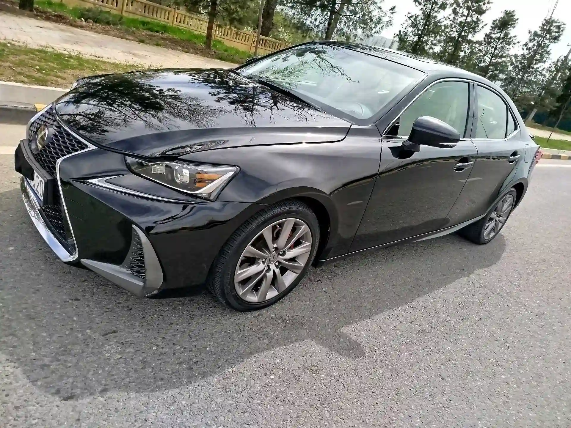 Lexus Is series 2015