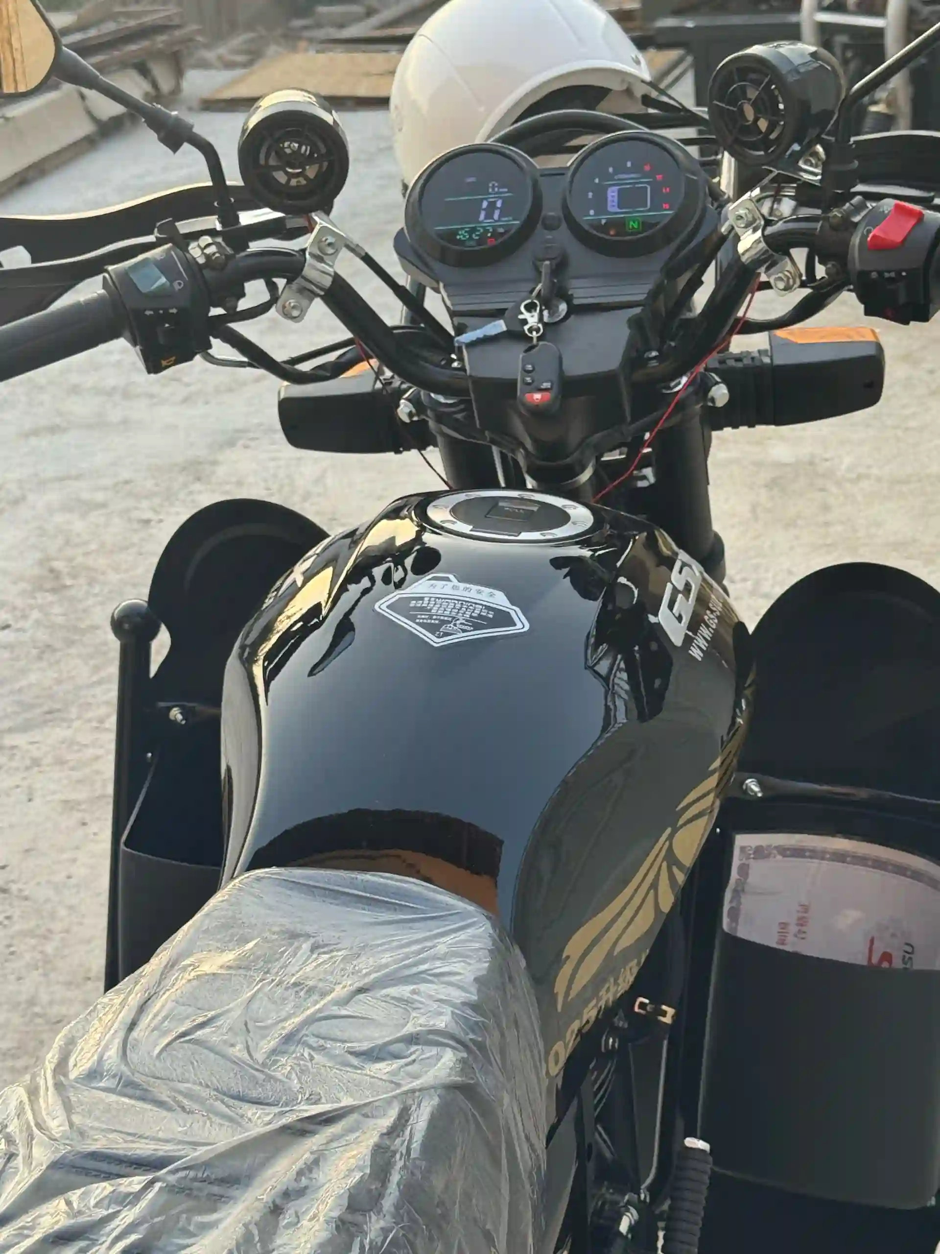 GSX SUZUKI 200