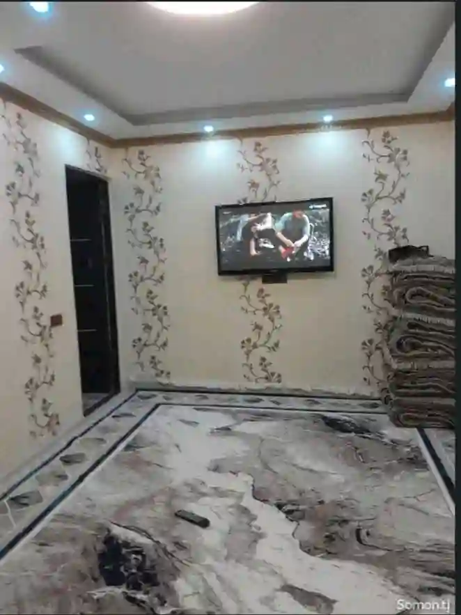 4-к квартира, 4 этаж, 90 м², 7 кламетр