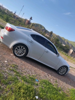 Lexus Is series 2010