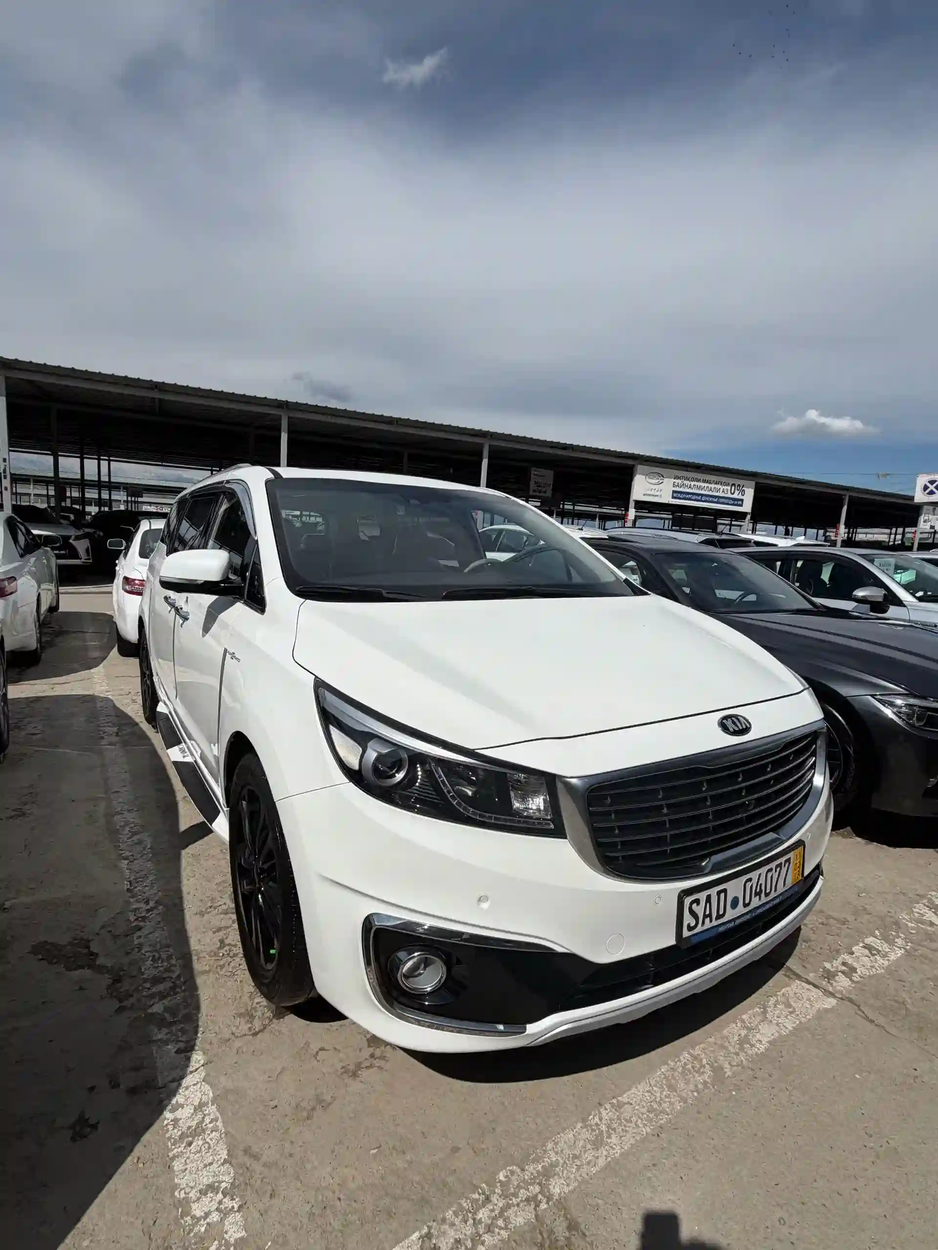 Kia Carnival 2015