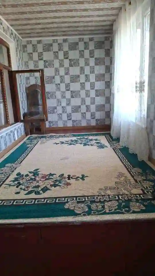 2-к квартира, 4 этаж, 50 м², фирдавси