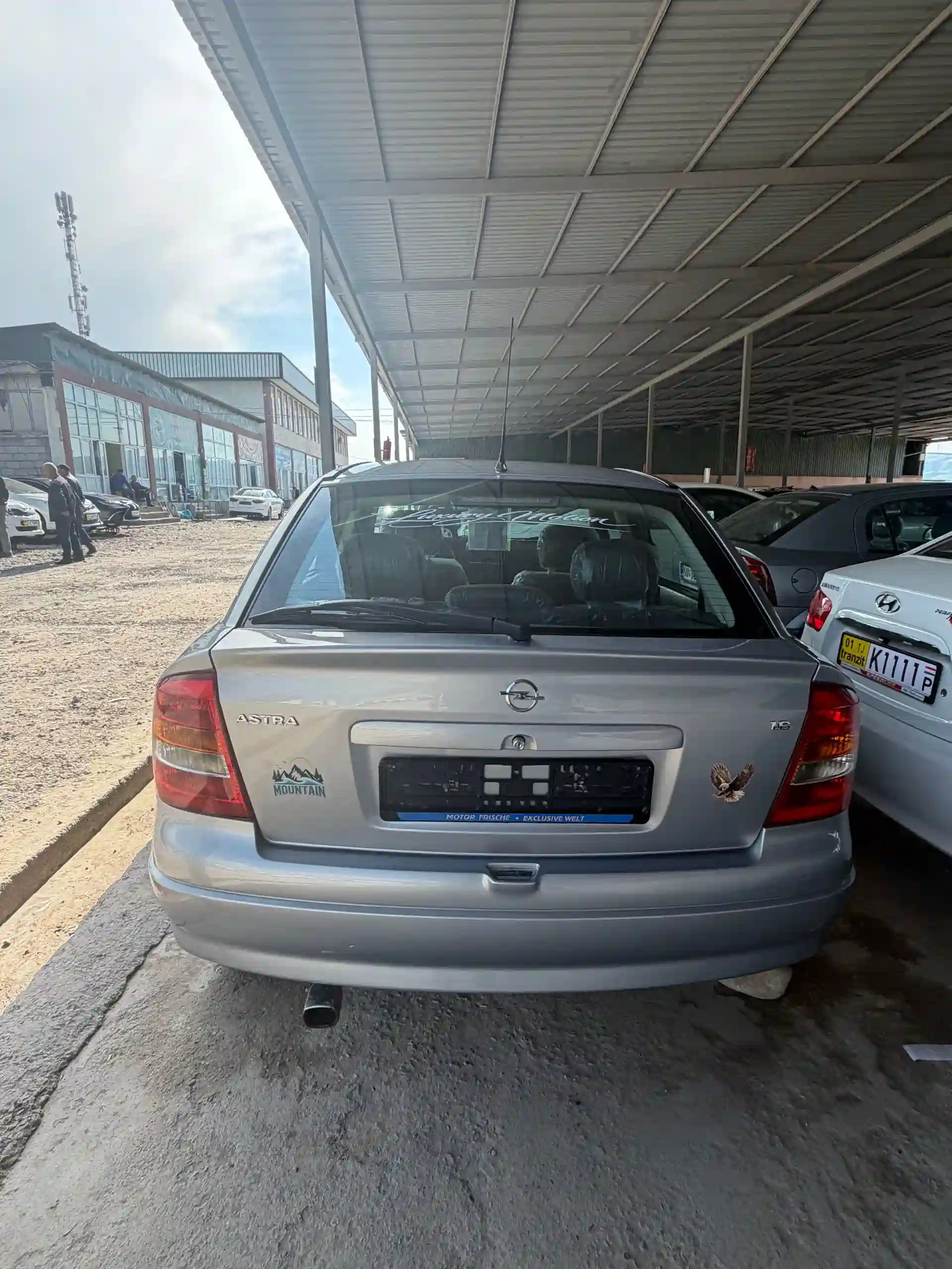 Opel Astra j 2002