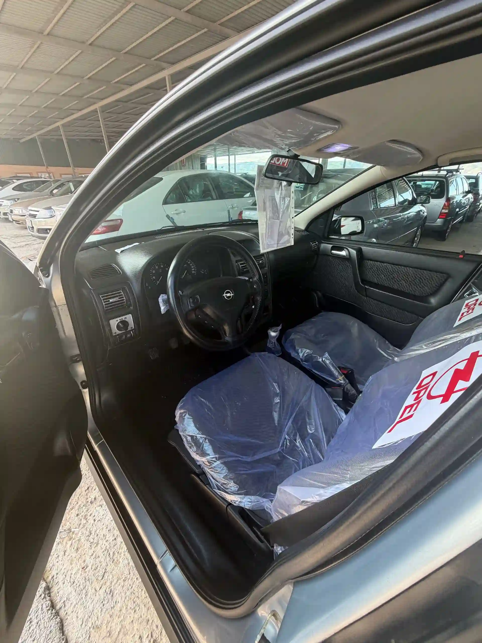 Opel Astra j 2002