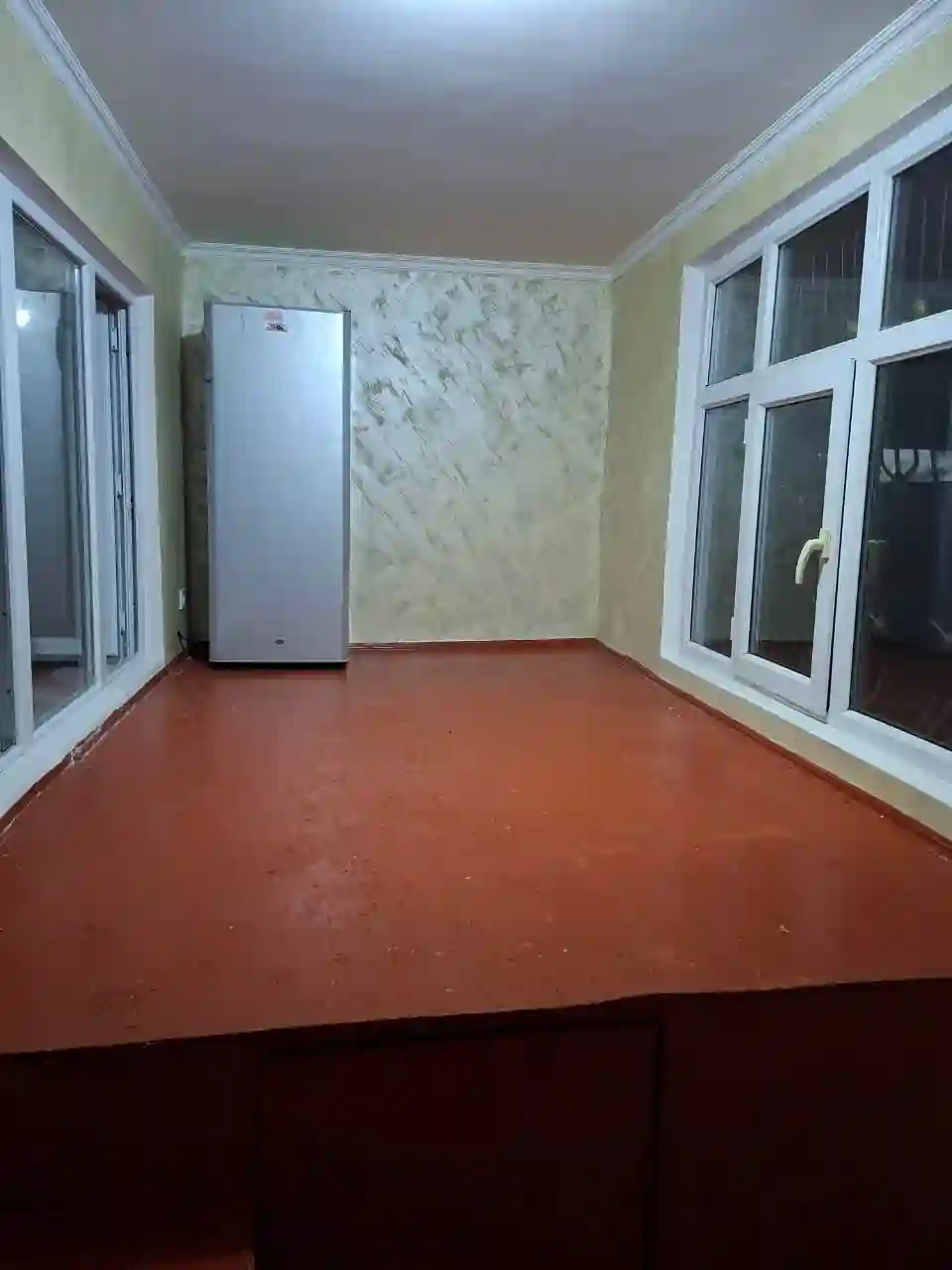 2-к квартира, 1 этаж, 55 м², Автовагзал