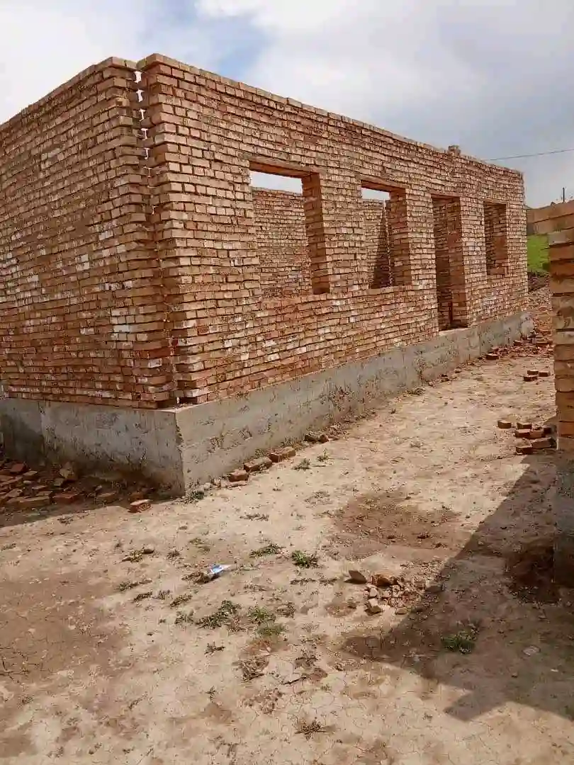 1 этажный, 3-комн. дом, 222 м², 2 соток, хисор уртабз