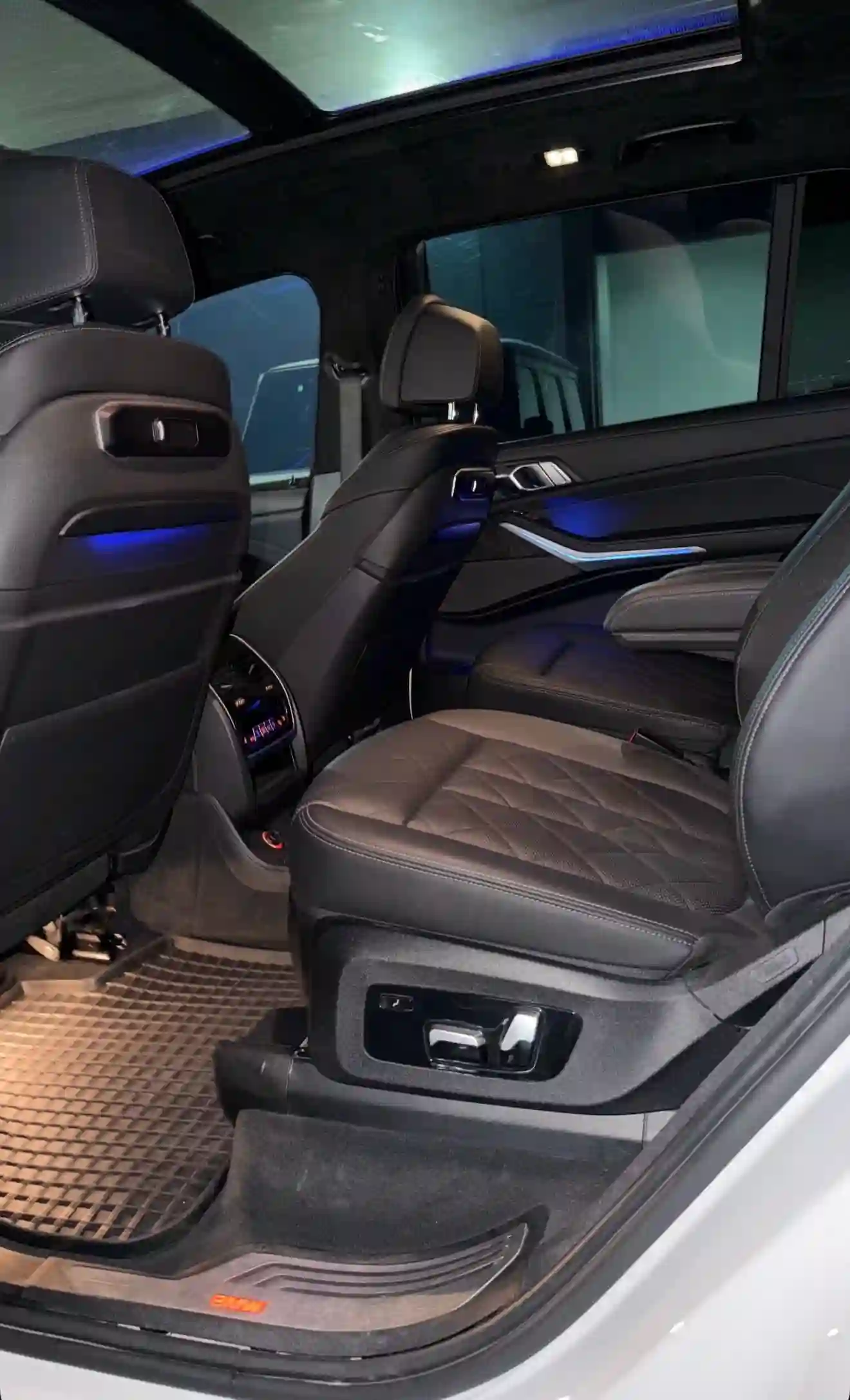 BMW X7 2023