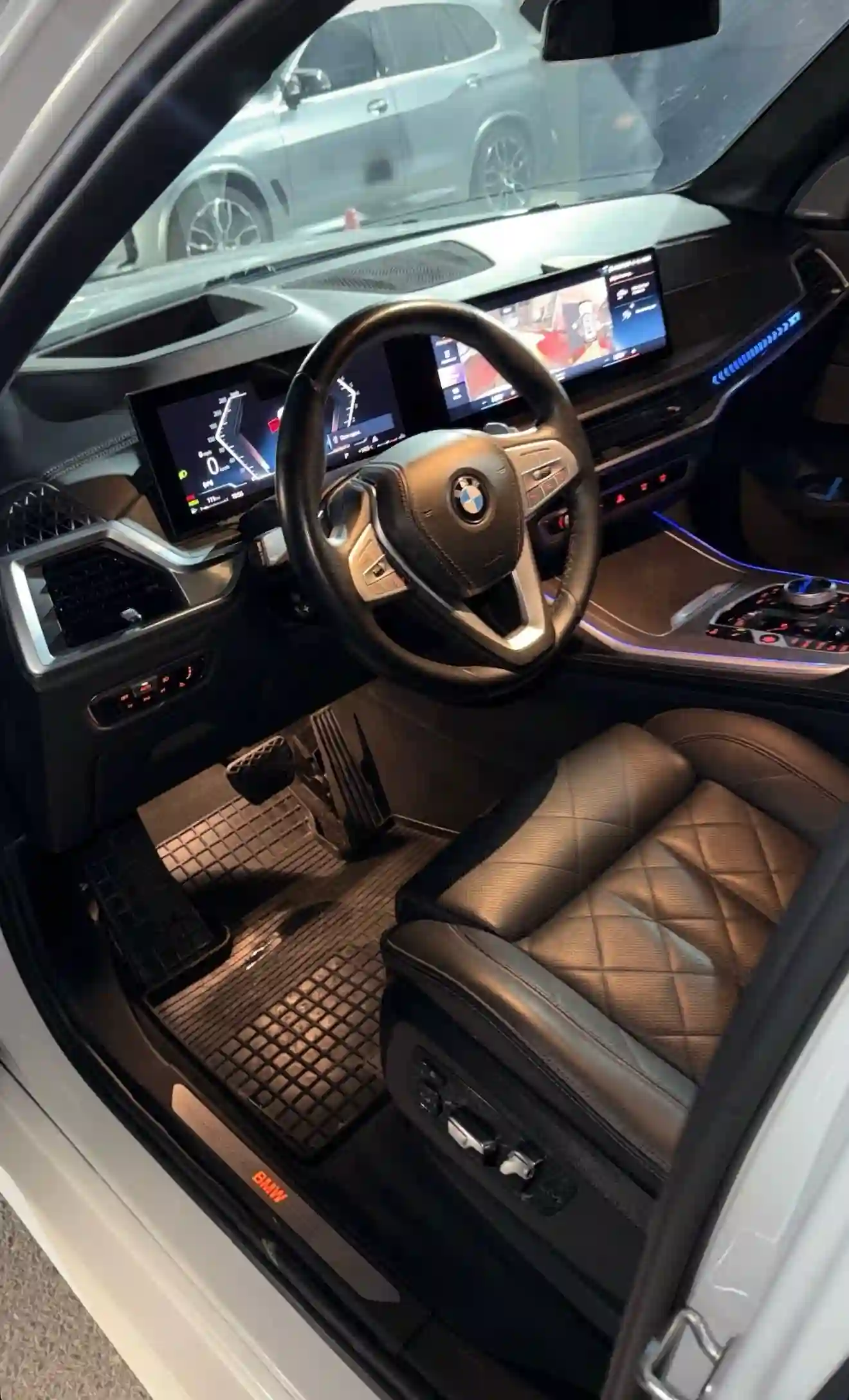BMW X7 2023