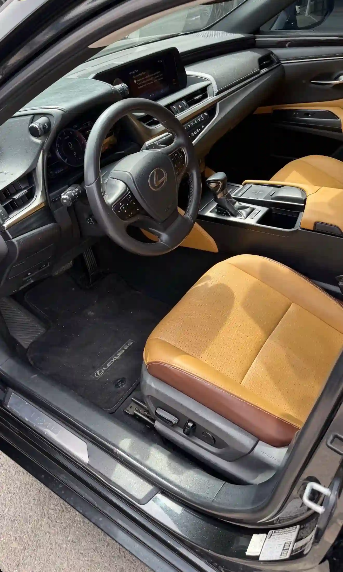 Lexus Es series 2021