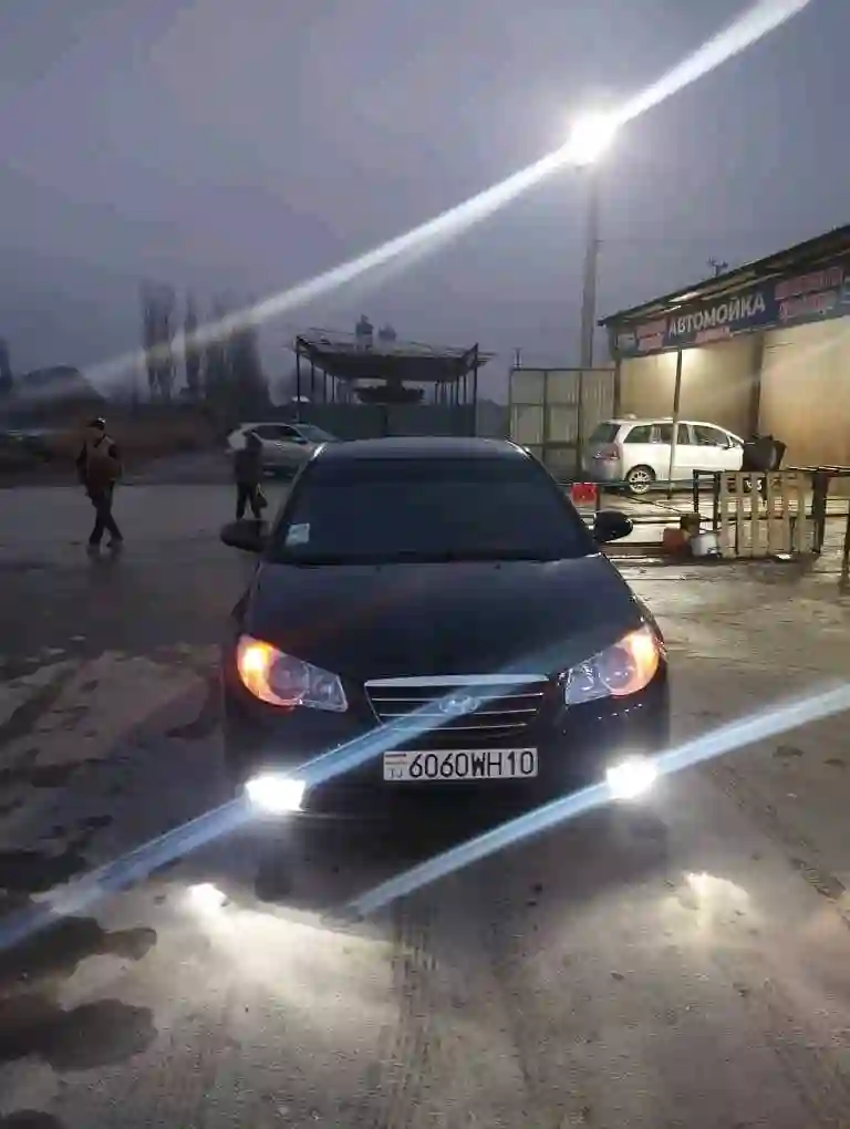 Hyundai Avante 2009