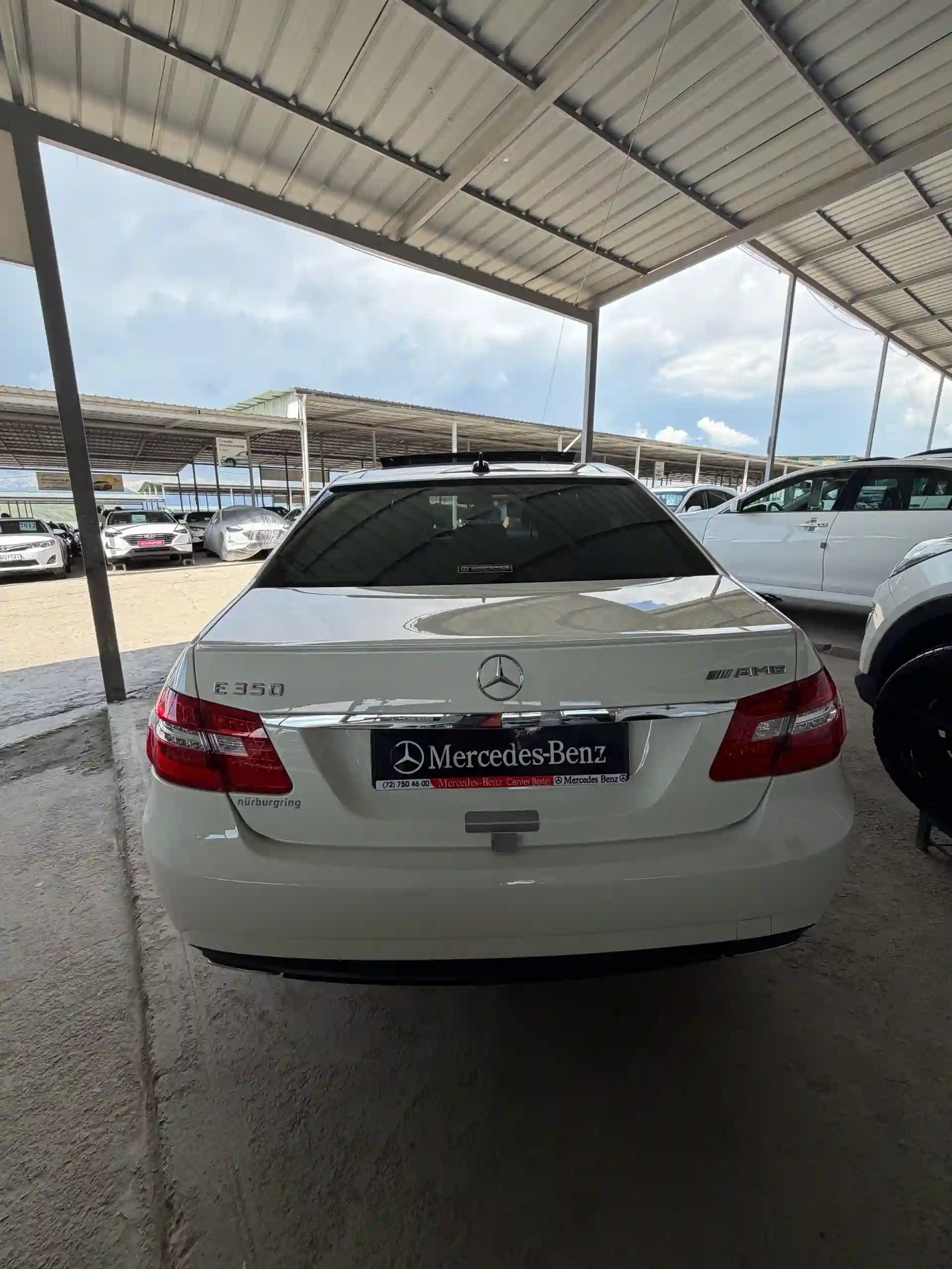 Mercedes-benz E class 2012