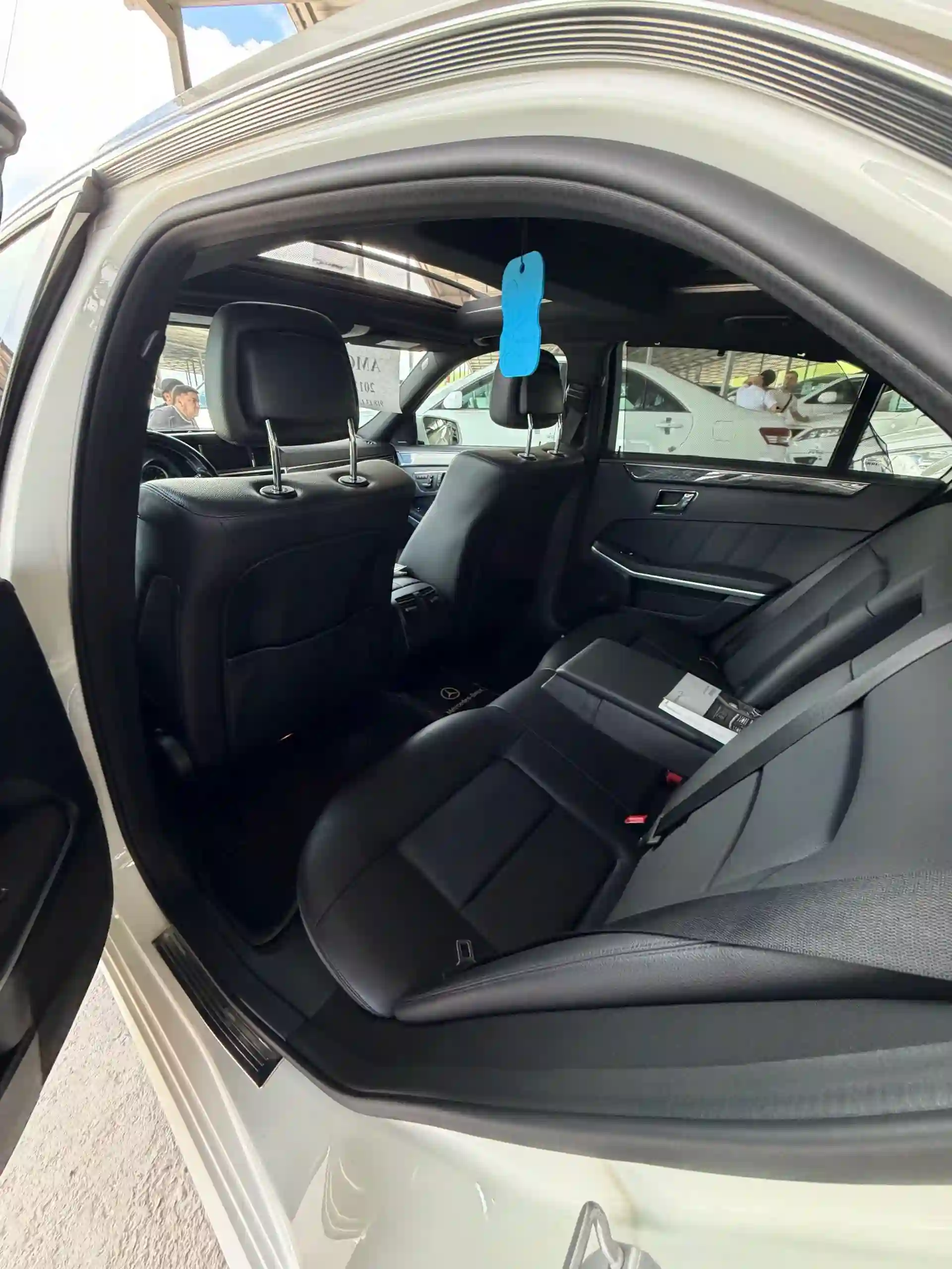 Mercedes-benz E class 2012