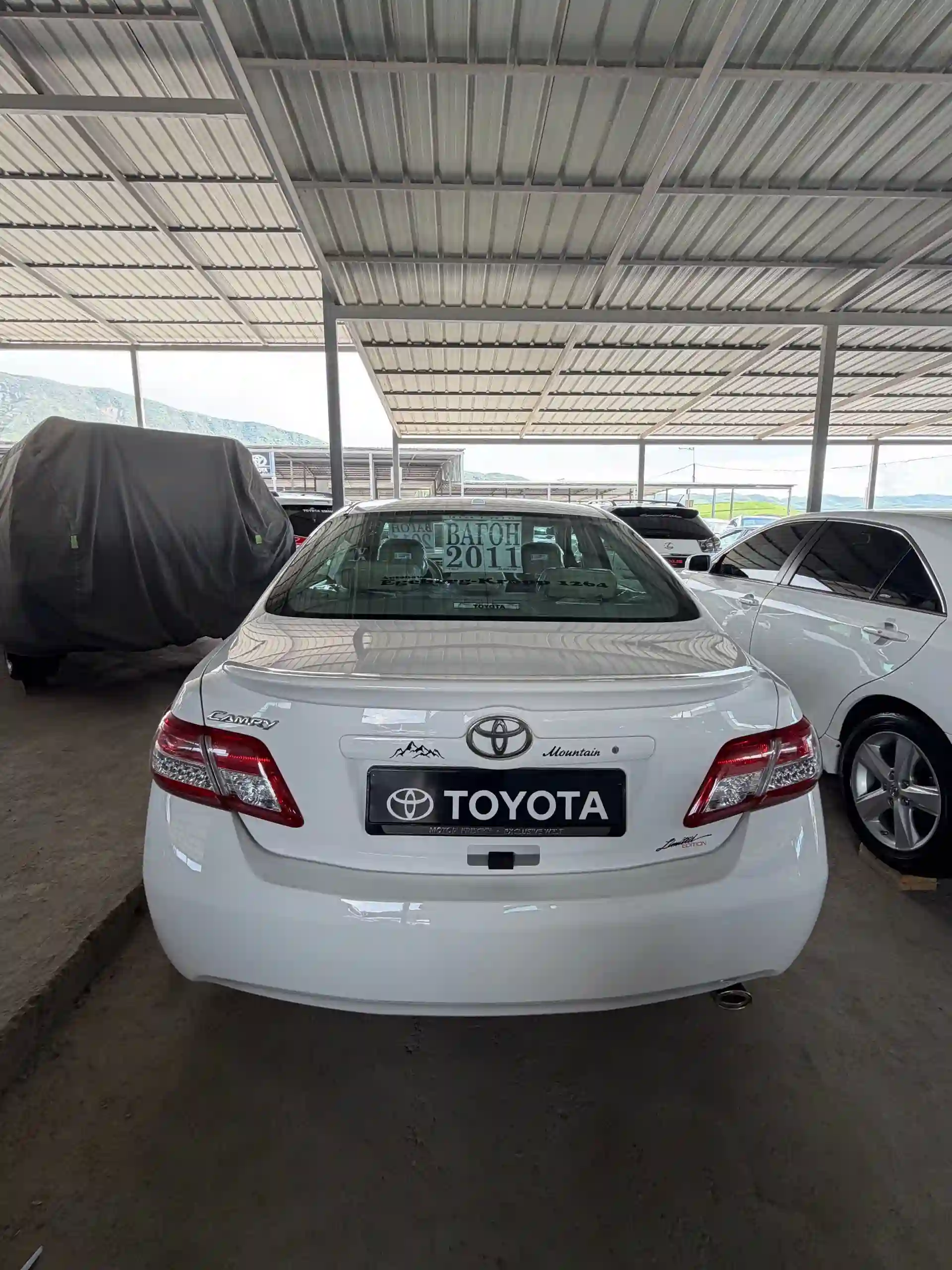 Toyota Camry 2011