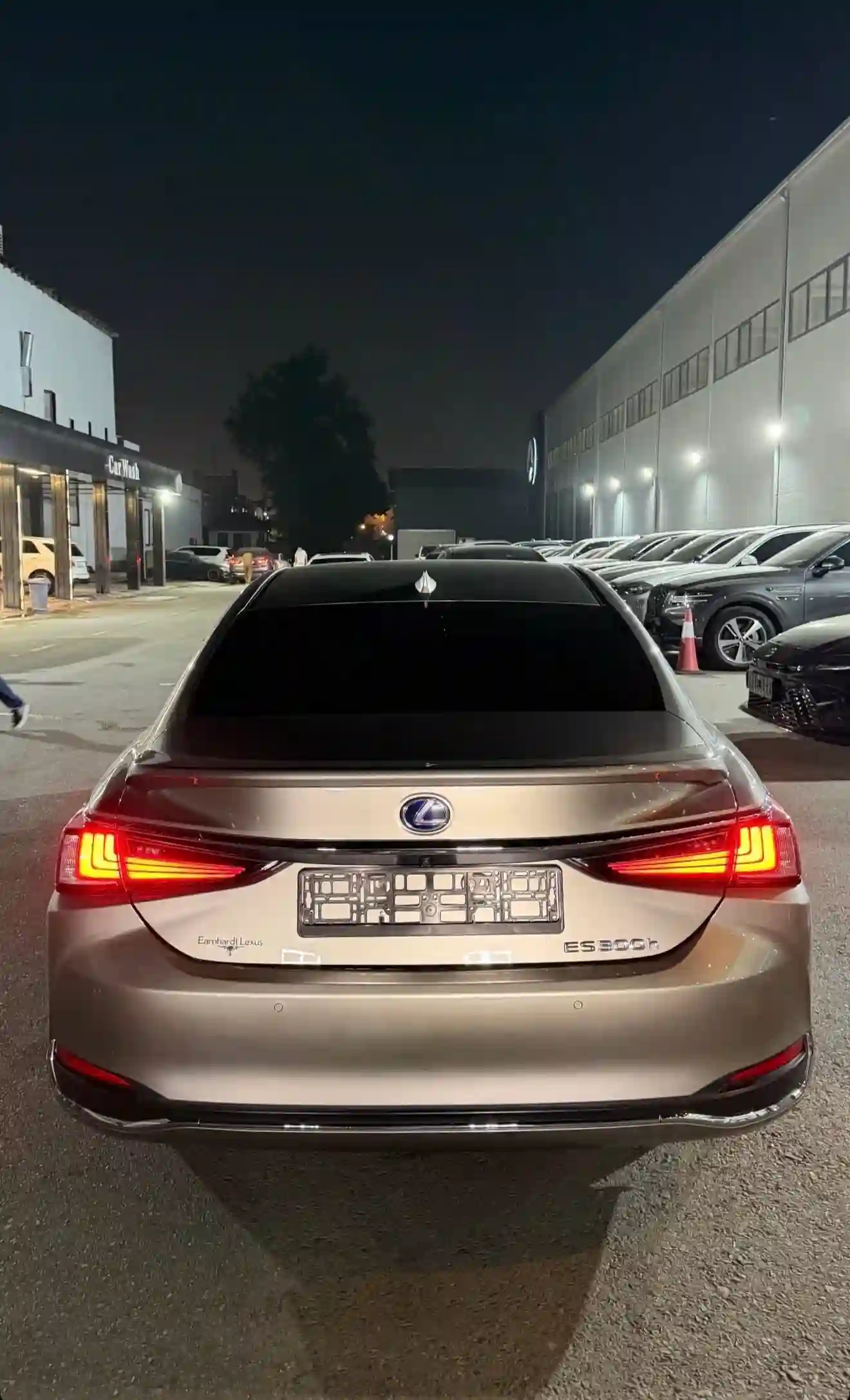 Lexus Es series 2021