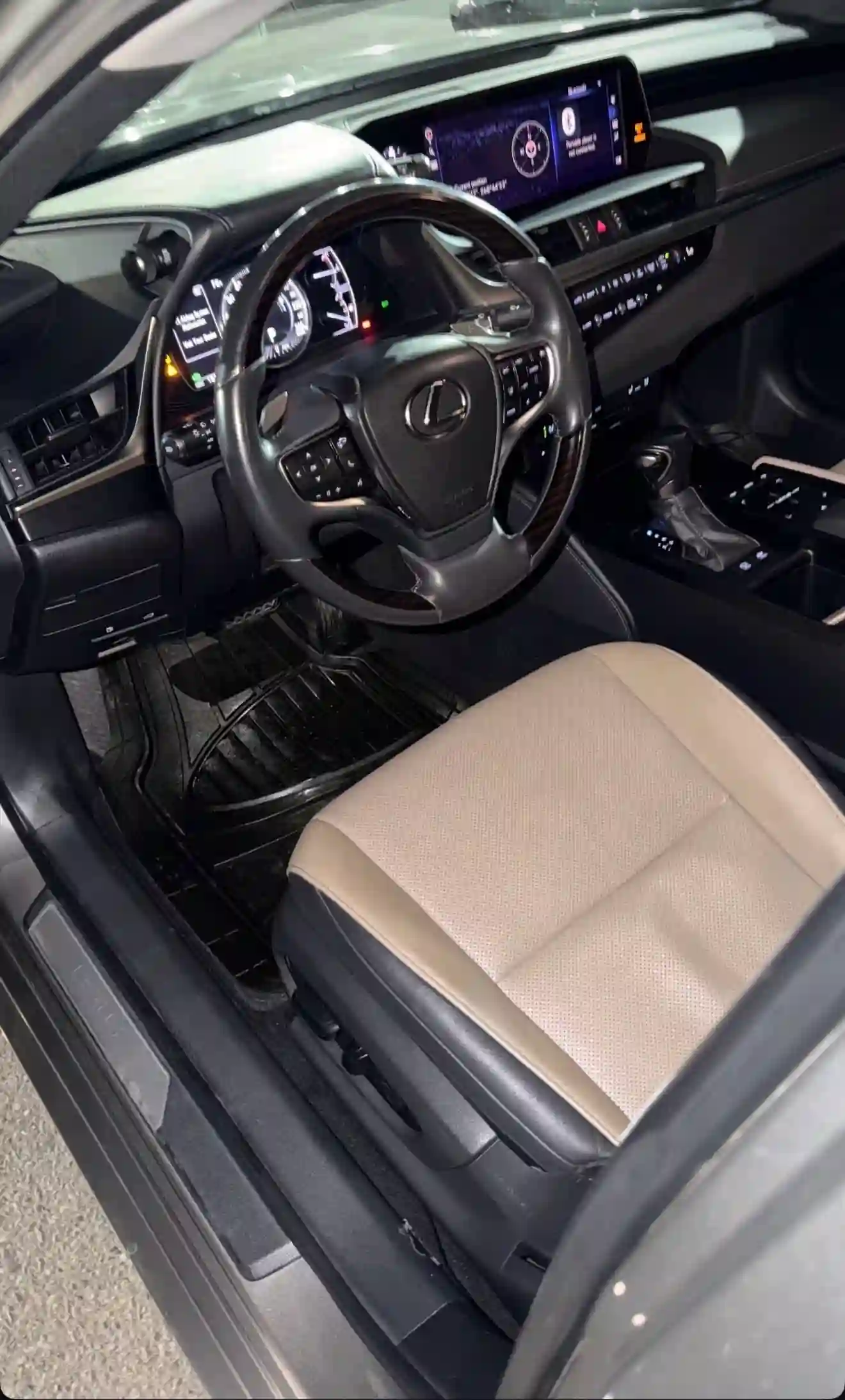 Lexus Es series 2021