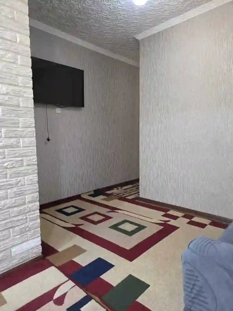 2-к квартира, 2 этаж, 50 м², 82 мкр