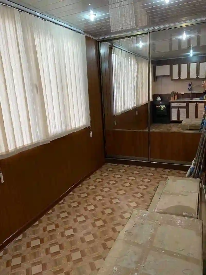 3-к квартира, 4 этаж, 70 м², Сино 33мкр