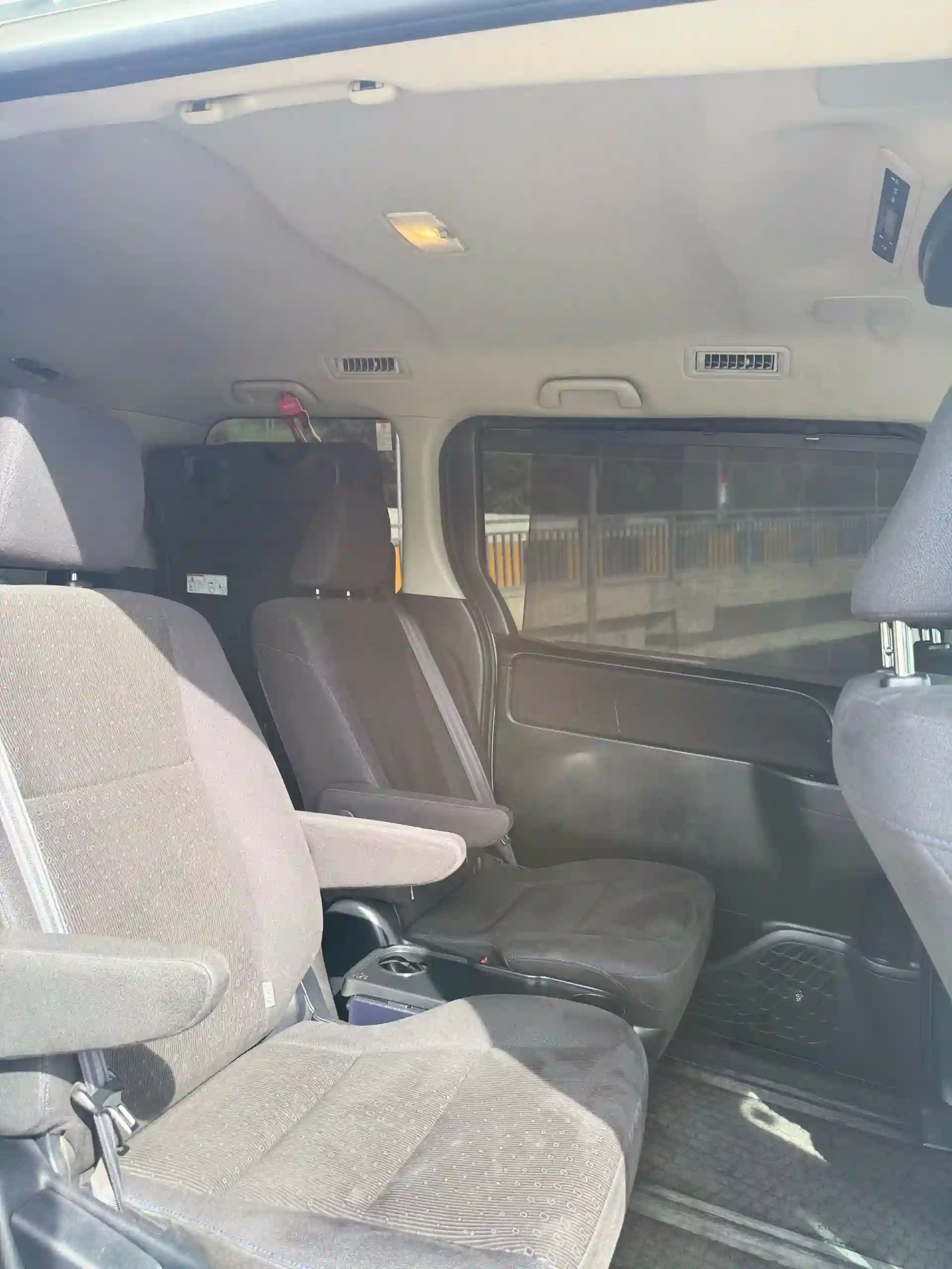 Toyota Voxy 2015