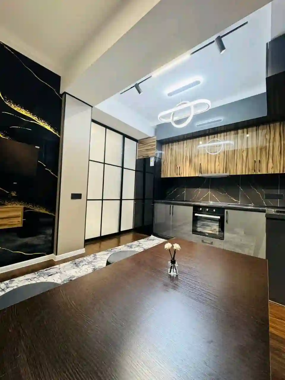 3-к квартира, 10 этаж, 92 м², И Сомони Дом печат алфемо пайкар