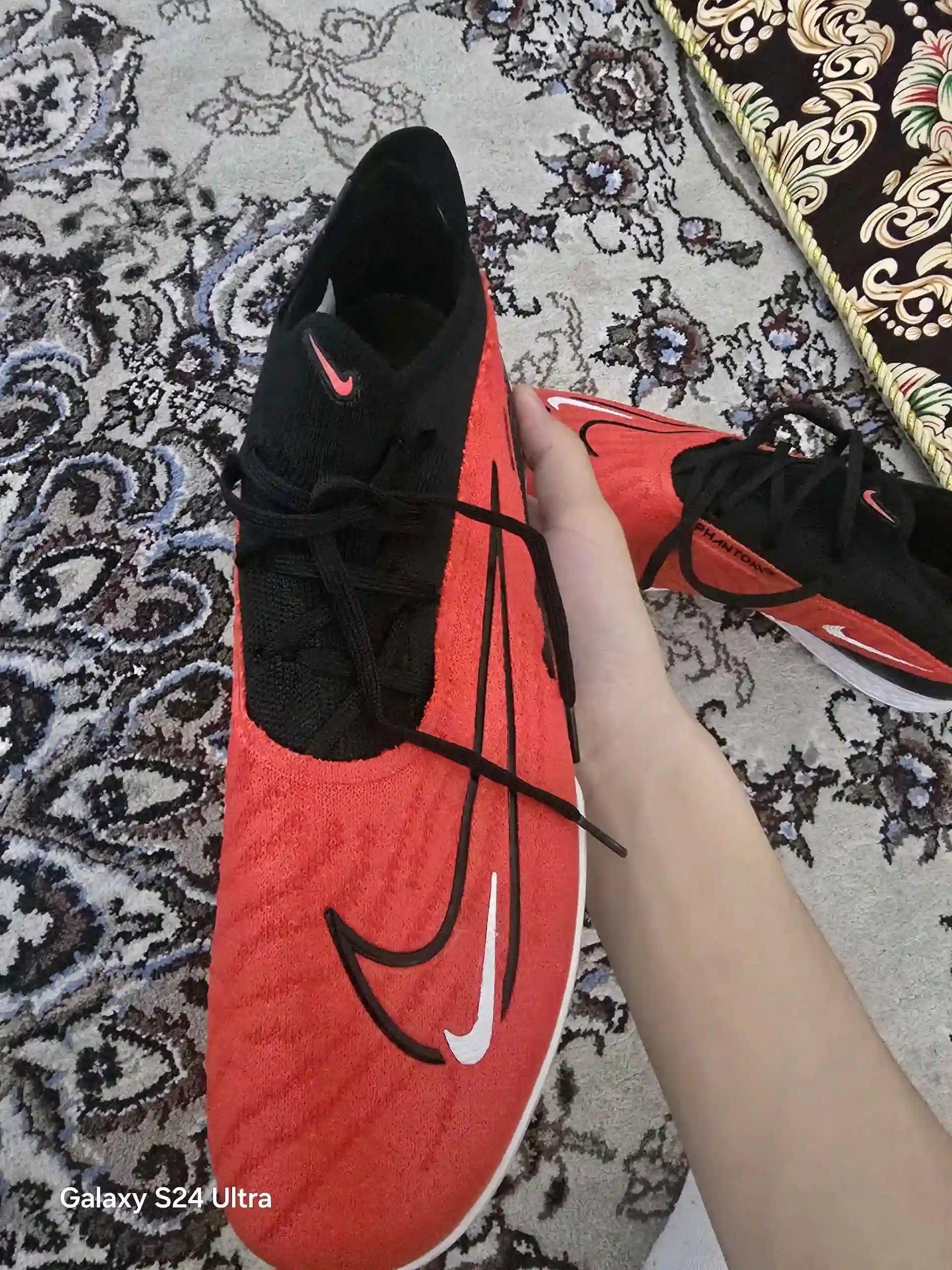 Бутсы Nike Phantom 