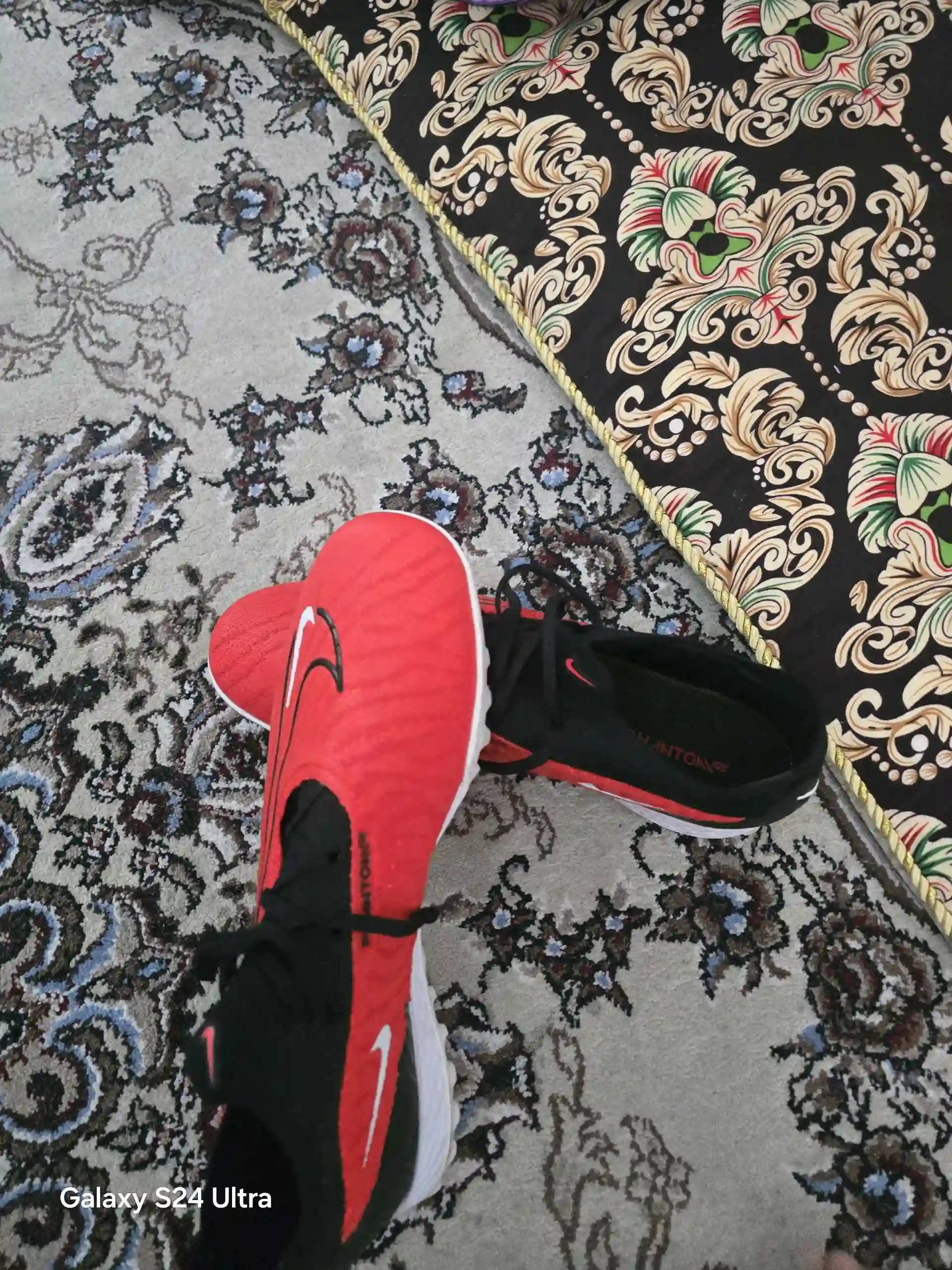 Бутсы Nike Phantom 