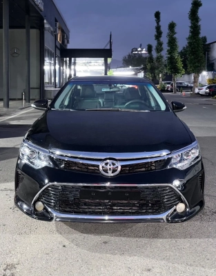 Toyota Camry 2016